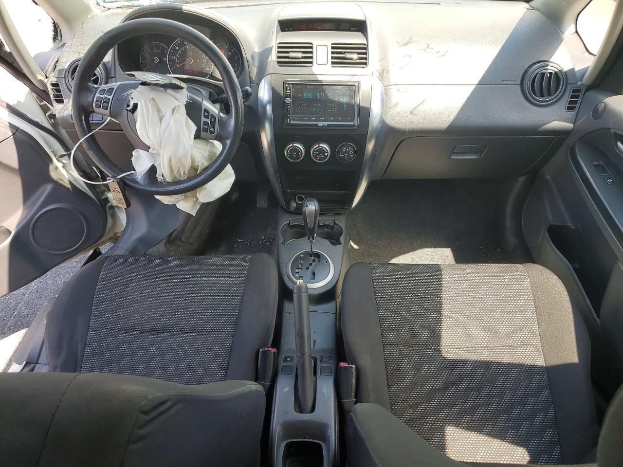 2007 Suzuki Sx4 Sport White vin: JS2YB417675101837