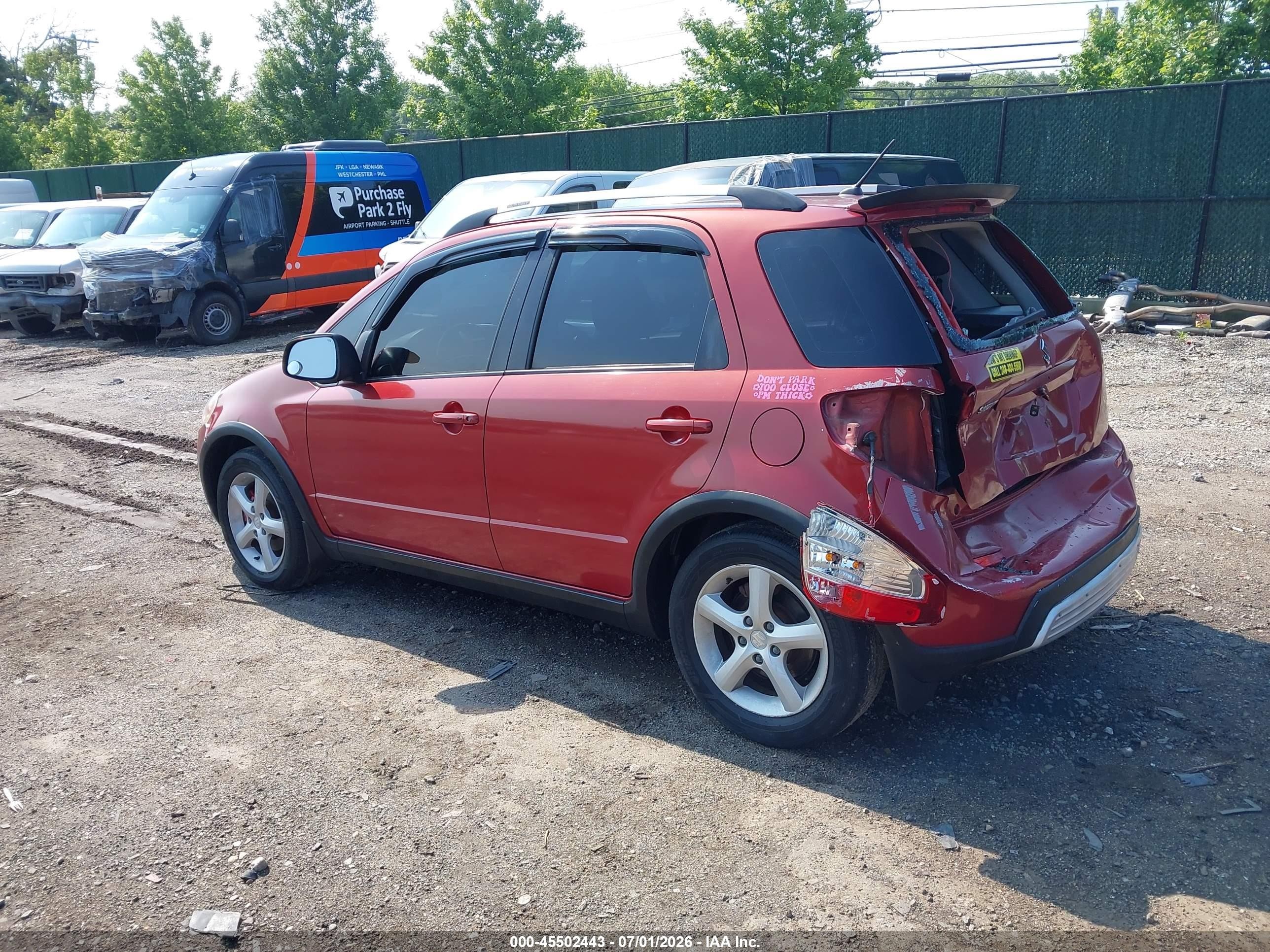 2008 Suzuki Sx4 Convenience/touring Red vin: JS2YB417685102763