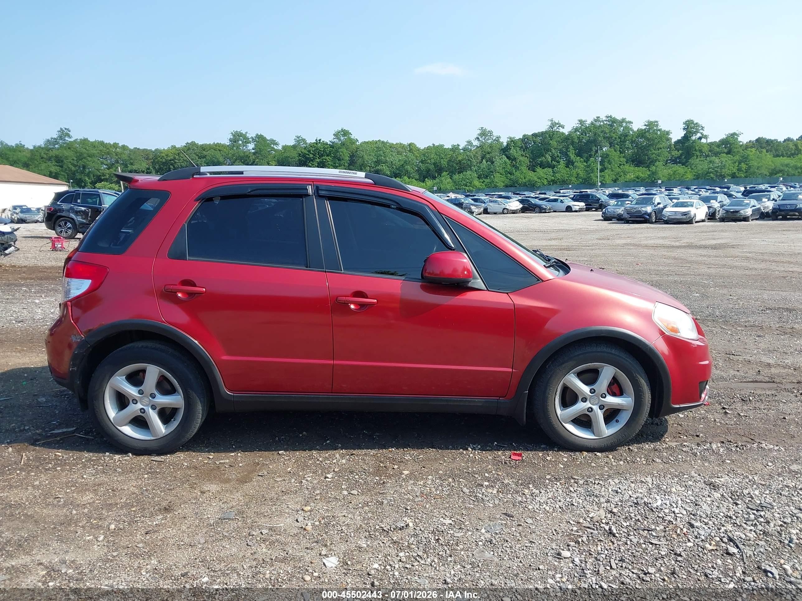 2008 Suzuki Sx4 Convenience/touring Red vin: JS2YB417685102763