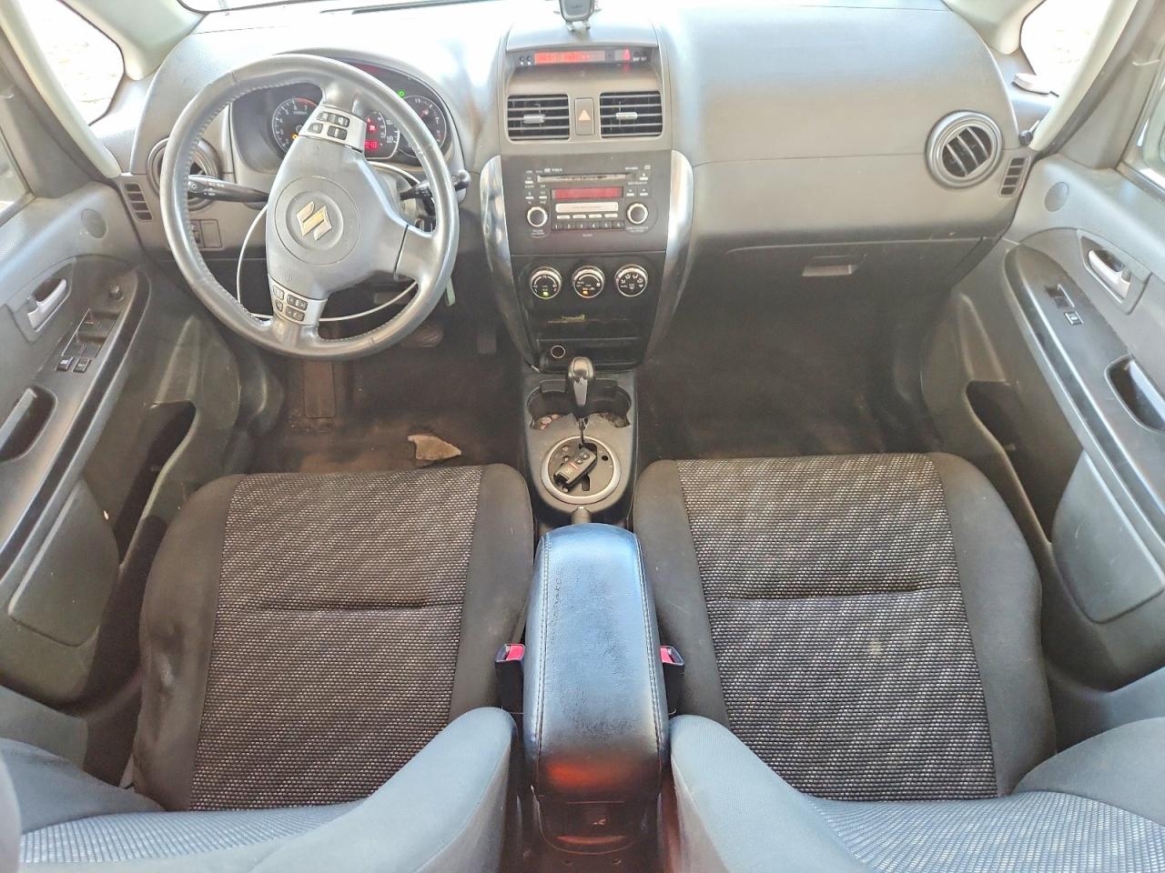 2008 Suzuki Sx4 Touring Silver vin: JS2YB417985101302