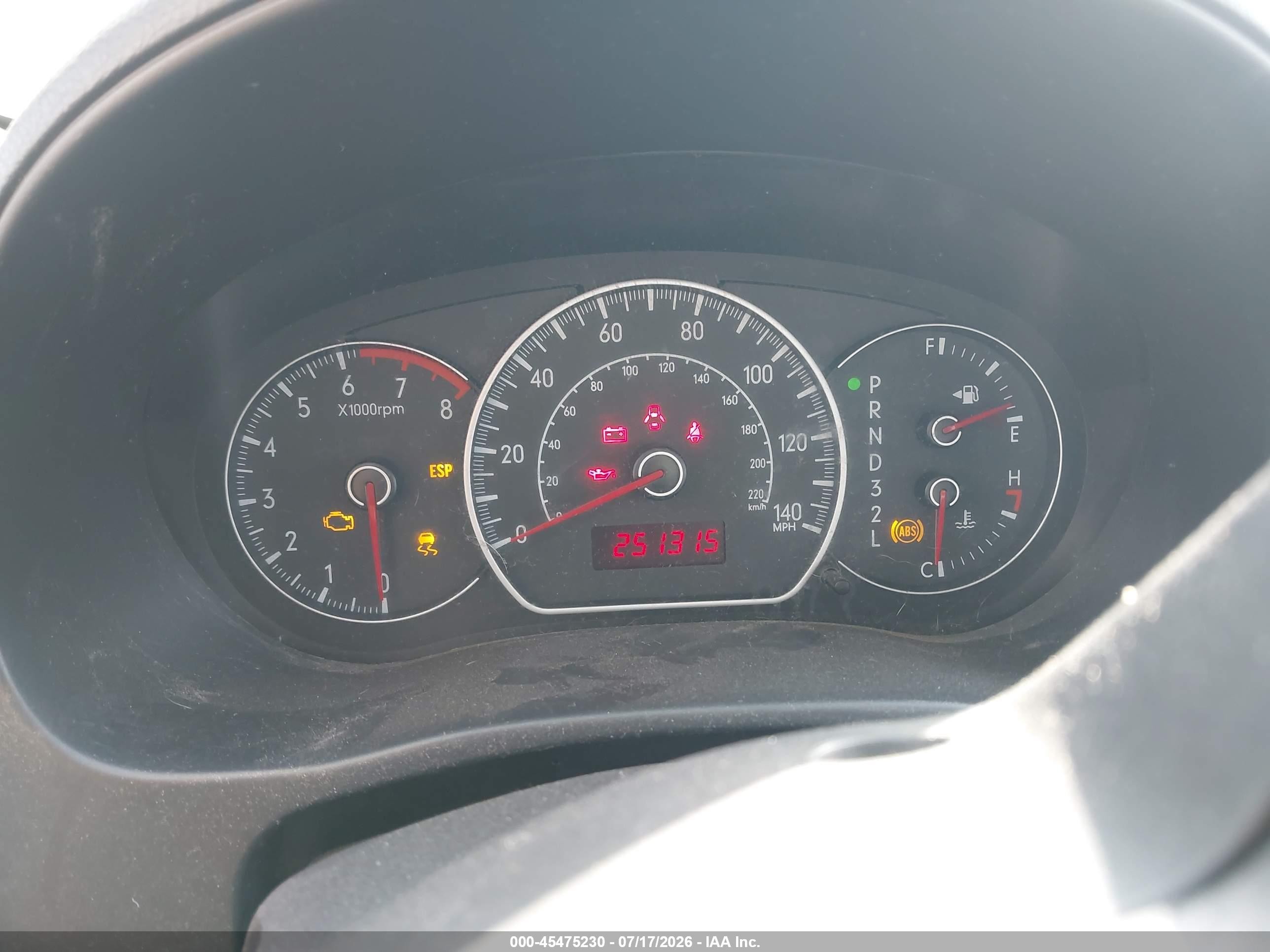 2008 Suzuki Sx4 Convenience/touring Silver vin: JS2YB417X85103267
