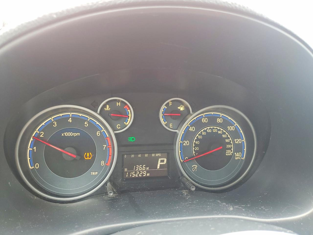 2011 Suzuki Sx4 Orange vin: JS2YB5A30B6301473
