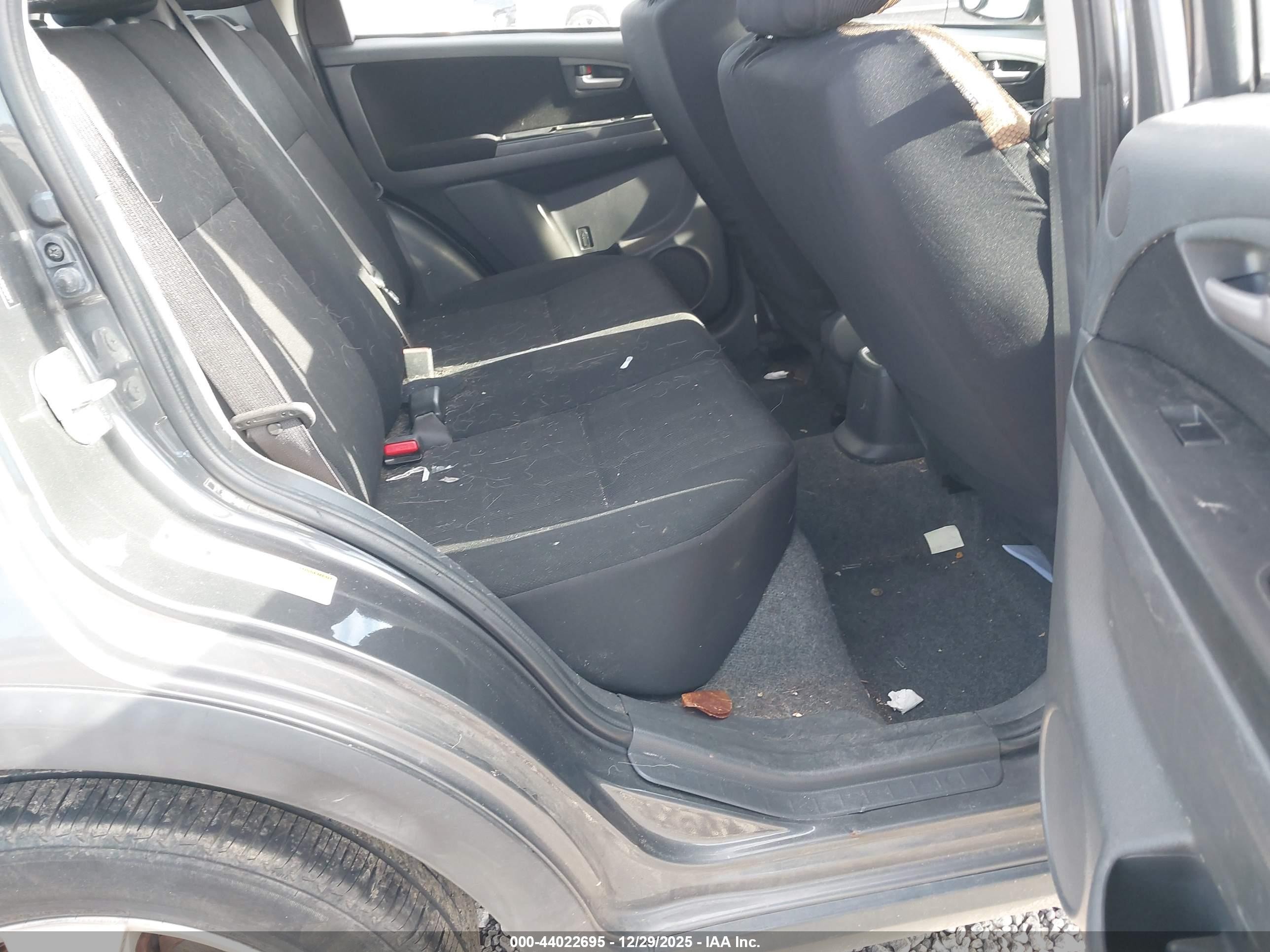 2012 Suzuki Sx4 Premium/tech Valu Pkg (nav) Gray vin: JS2YB5A30C6302897