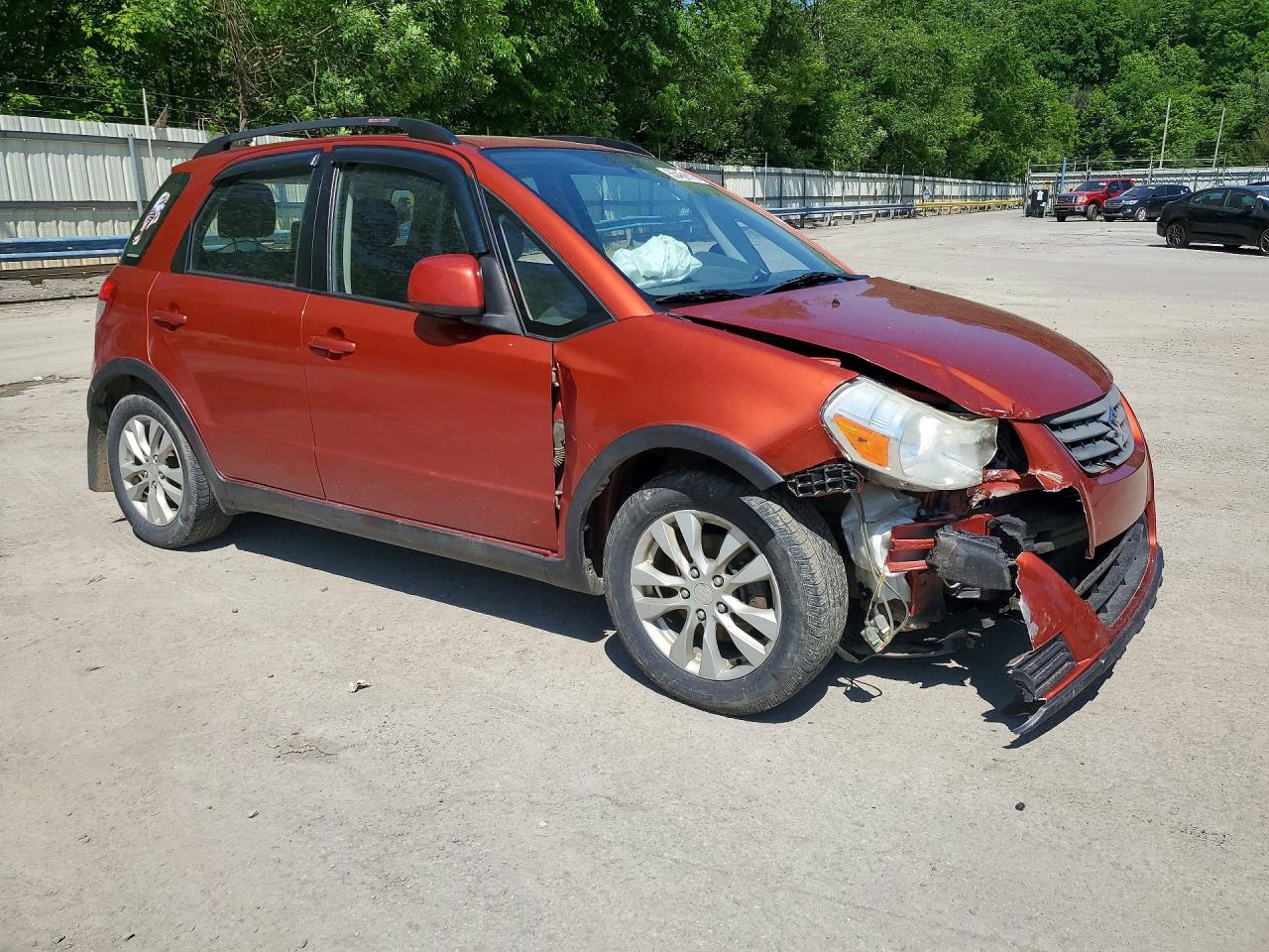 2013 Suzuki Sx4 Orange vin: JS2YB5A30D6102099