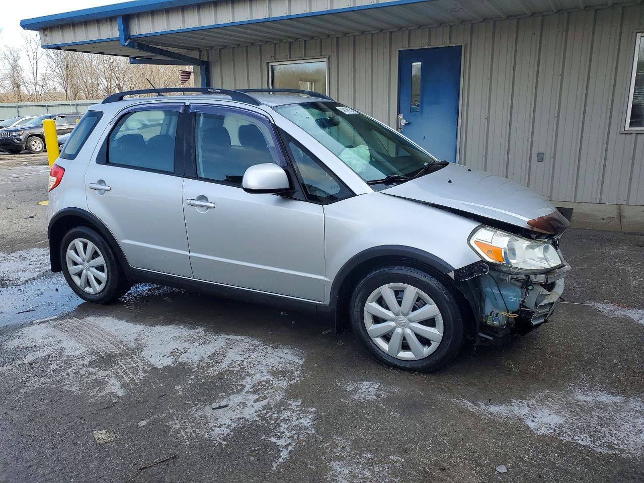 2010 Suzuki Sx4 Silver vin: JS2YB5A31A6300623