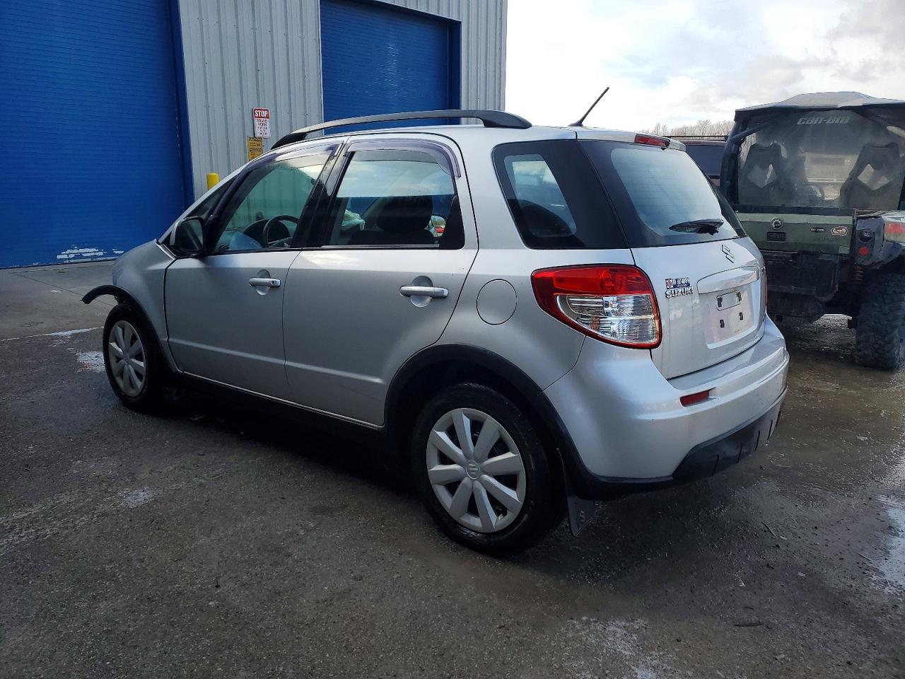 2010 Suzuki Sx4 Silver vin: JS2YB5A31A6300623