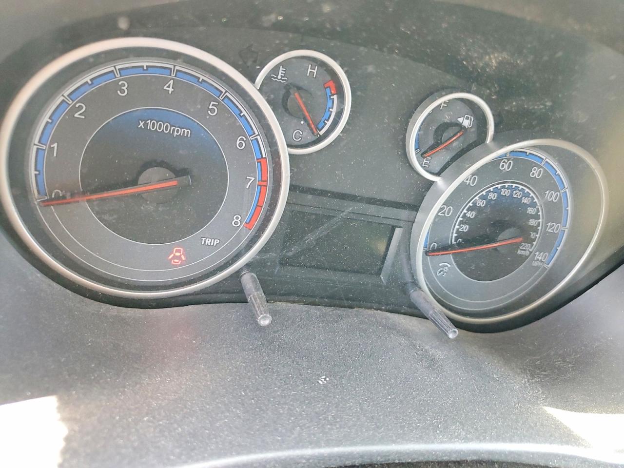 2011 Suzuki Sx4 Red vin: JS2YB5A31B6304947