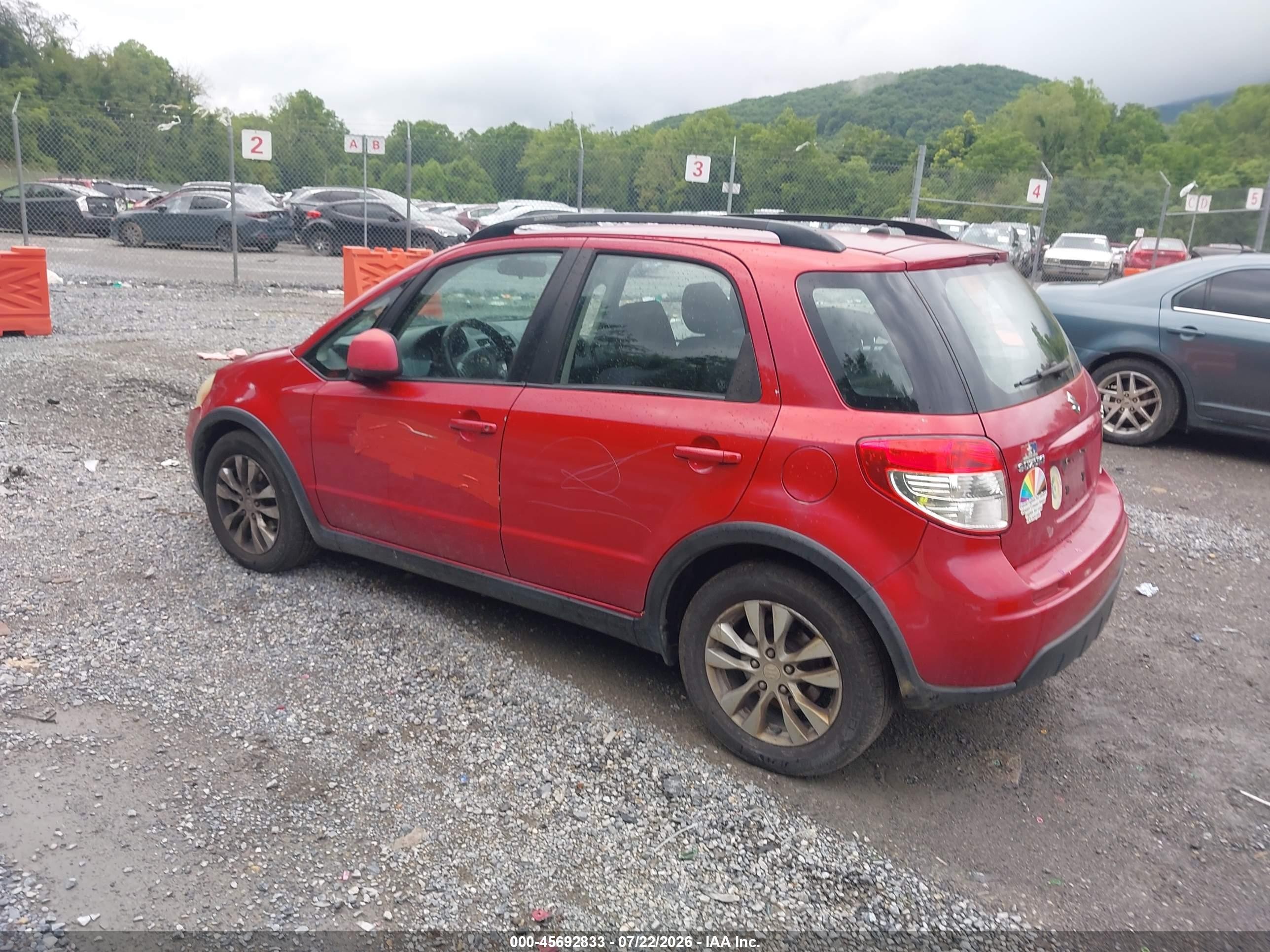 2013 Suzuki Sx4 Premium Red vin: JS2YB5A31D6102113