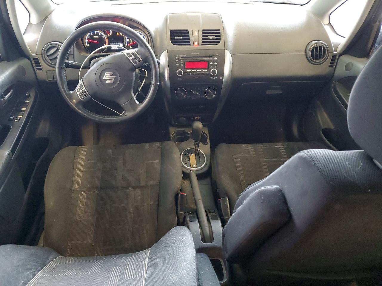 2012 Suzuki Sx4 White vin: JS2YB5A33C6305258