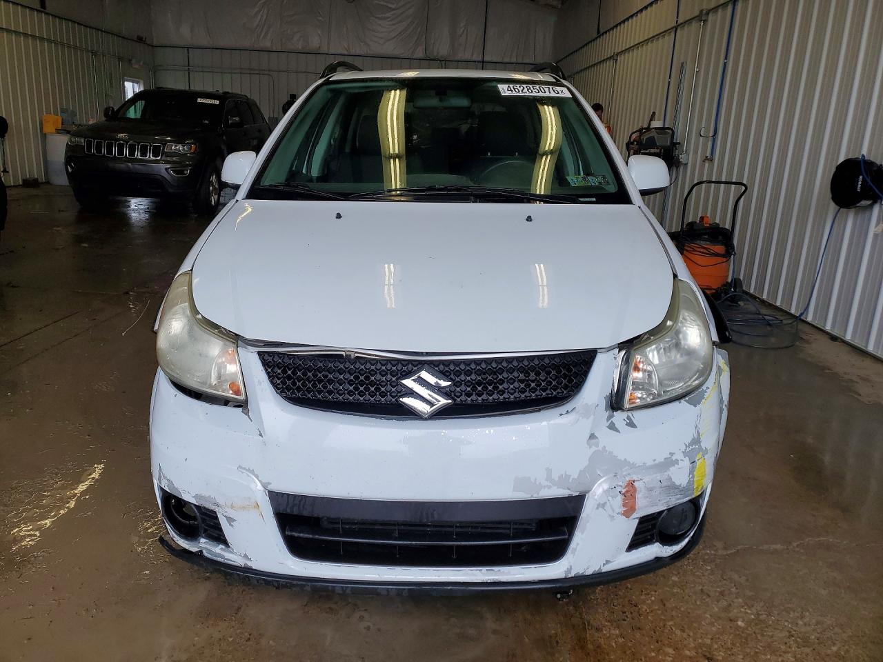 2012 Suzuki Sx4 White vin: JS2YB5A33C6305258