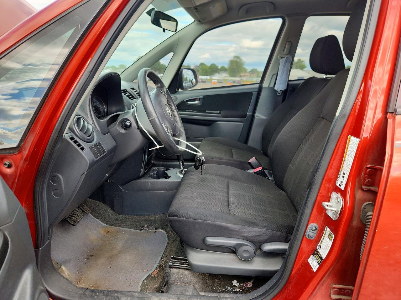 2012 Suzuki Sx4 Orange vin: JS2YB5A33C6307317