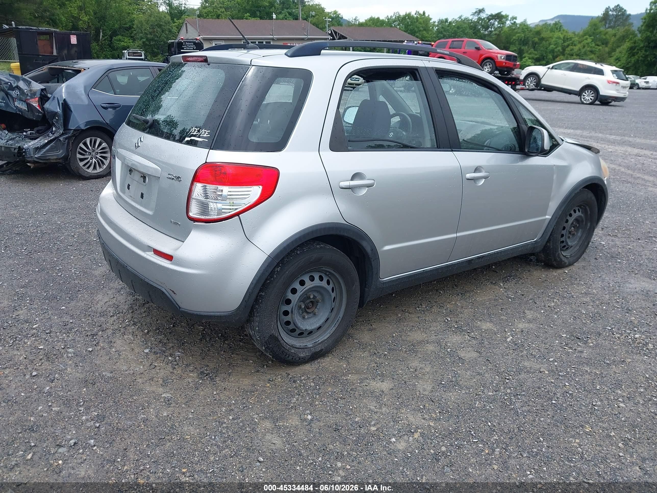 2011 Suzuki Sx4 Premium/tech Valu Pkg (nav) Silver vin: JS2YB5A34B6303114