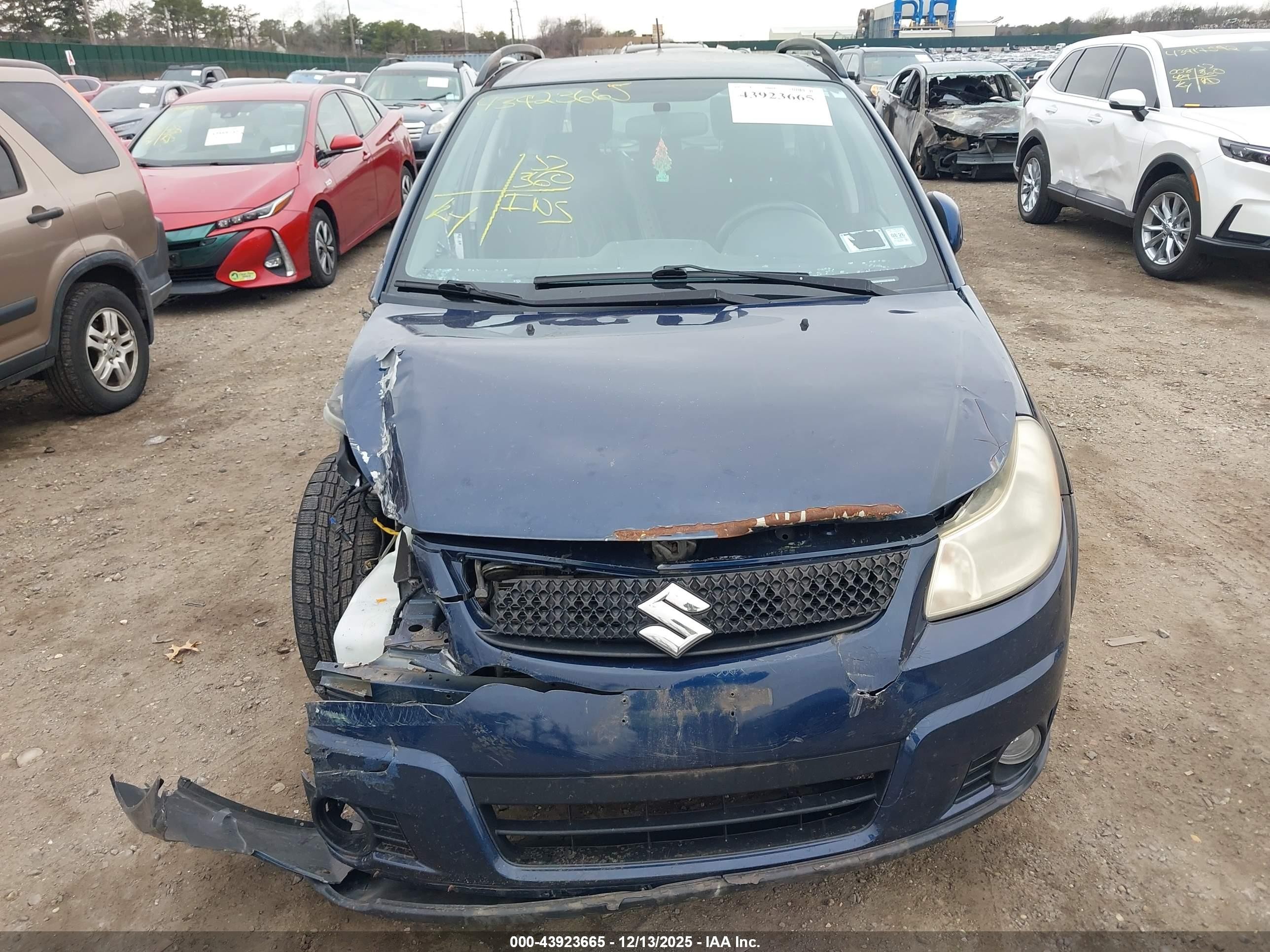 2010 Suzuki Sx4 Technology Blue vin: JS2YB5A35A6310104