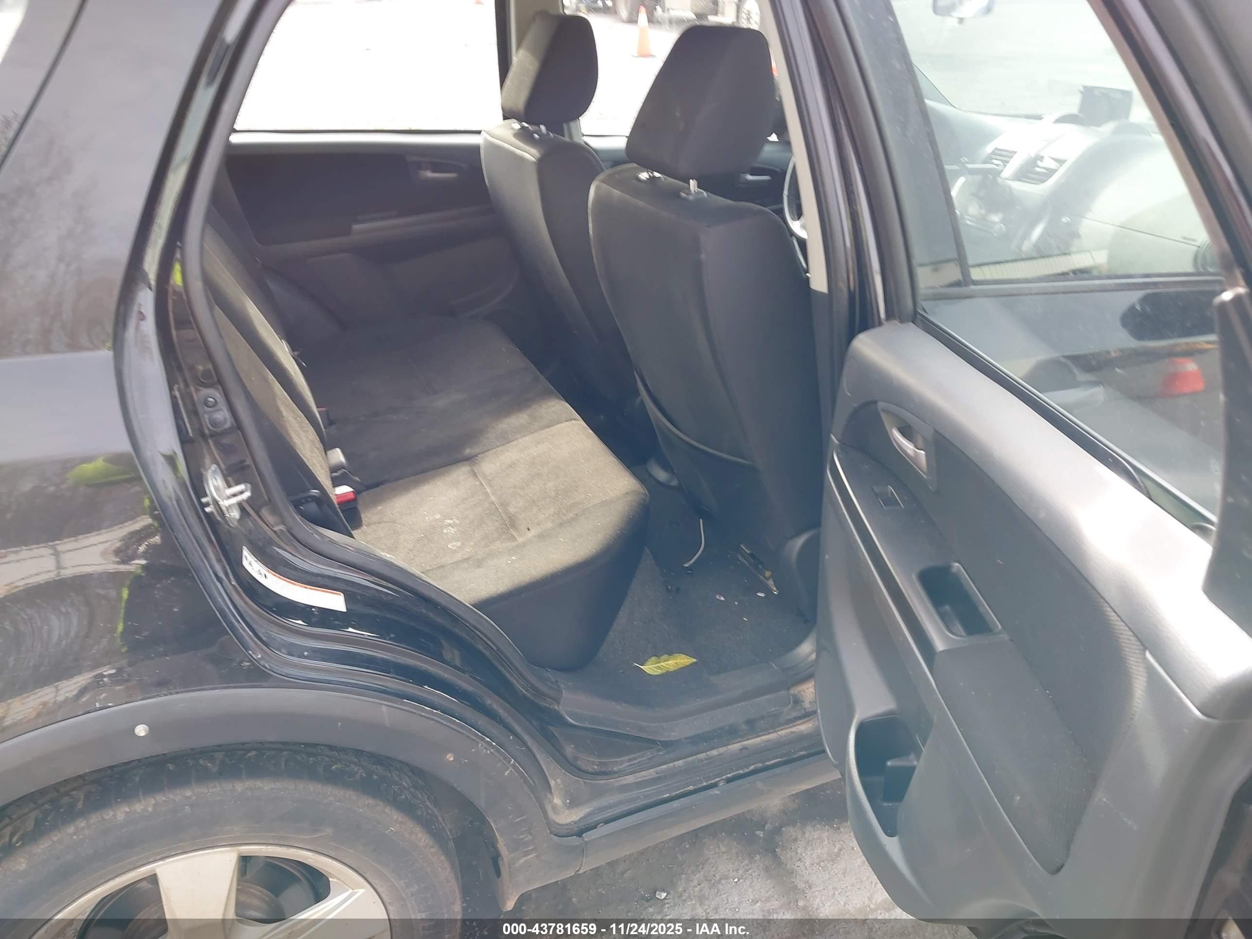 2011 Suzuki Sx4 Premium/tech Valu Pkg (nav) Black vin: JS2YB5A35B6303865