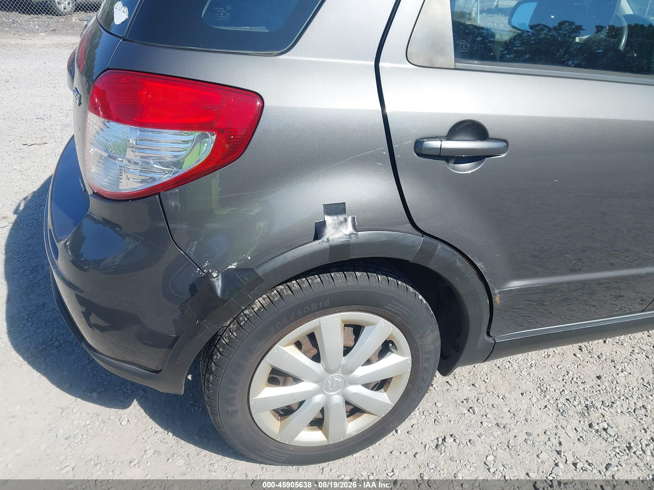 2011 Suzuki Sx4 Premium/tech Valu Pkg (nav) Gray vin: JS2YB5A35B6304742