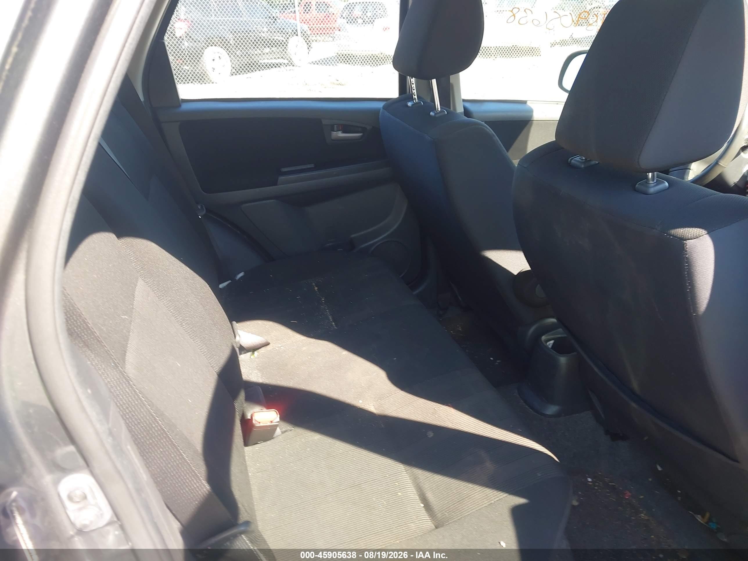 2011 Suzuki Sx4 Premium/tech Valu Pkg (nav) Gray vin: JS2YB5A35B6304742