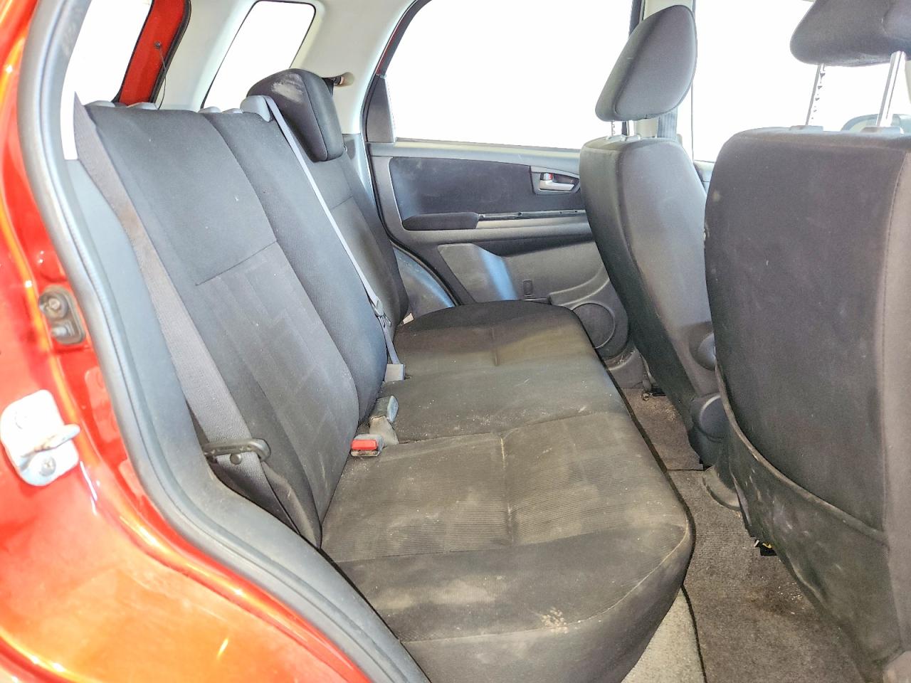 2010 Suzuki Sx4 Orange vin: JS2YB5A36A6311441