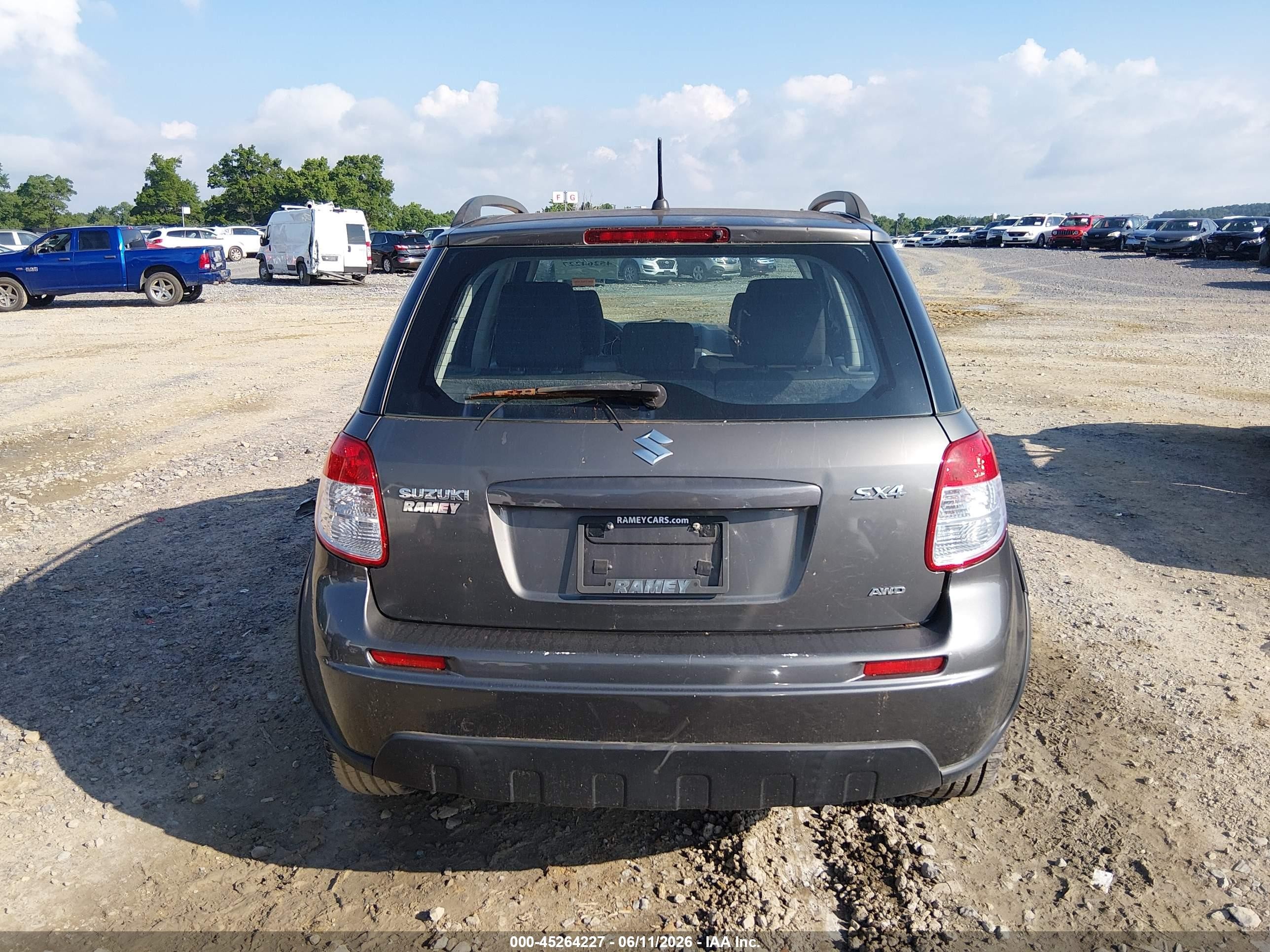 2012 Suzuki Sx4 Premium/tech Valu Pkg (nav) Pewter vin: JS2YB5A37C6307840