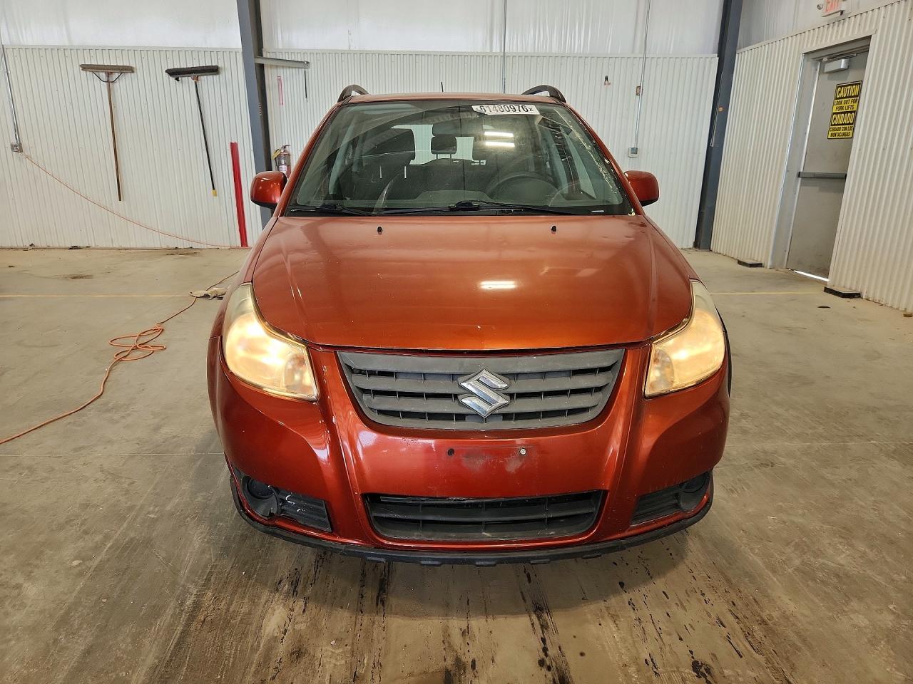 2013 Suzuki Sx4 Orange vin: JS2YB5A37D6101354