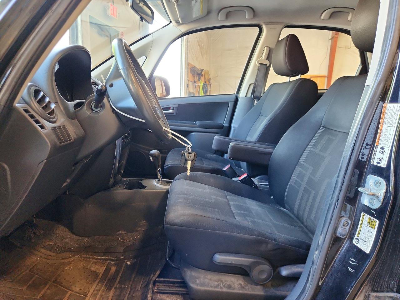 2011 Suzuki Sx4 Black vin: JS2YB5A38B6304170