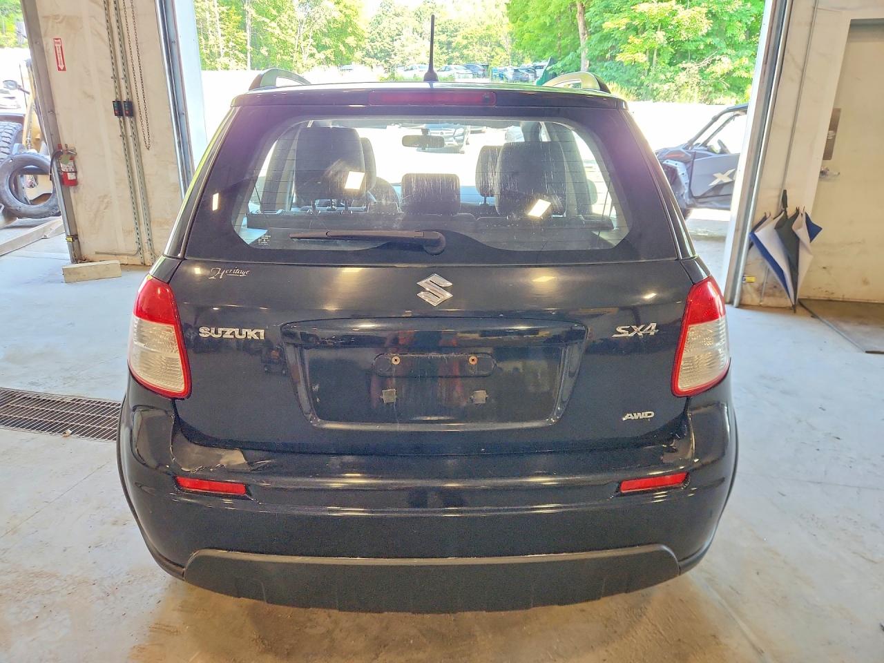 2011 Suzuki Sx4 Black vin: JS2YB5A38B6304170
