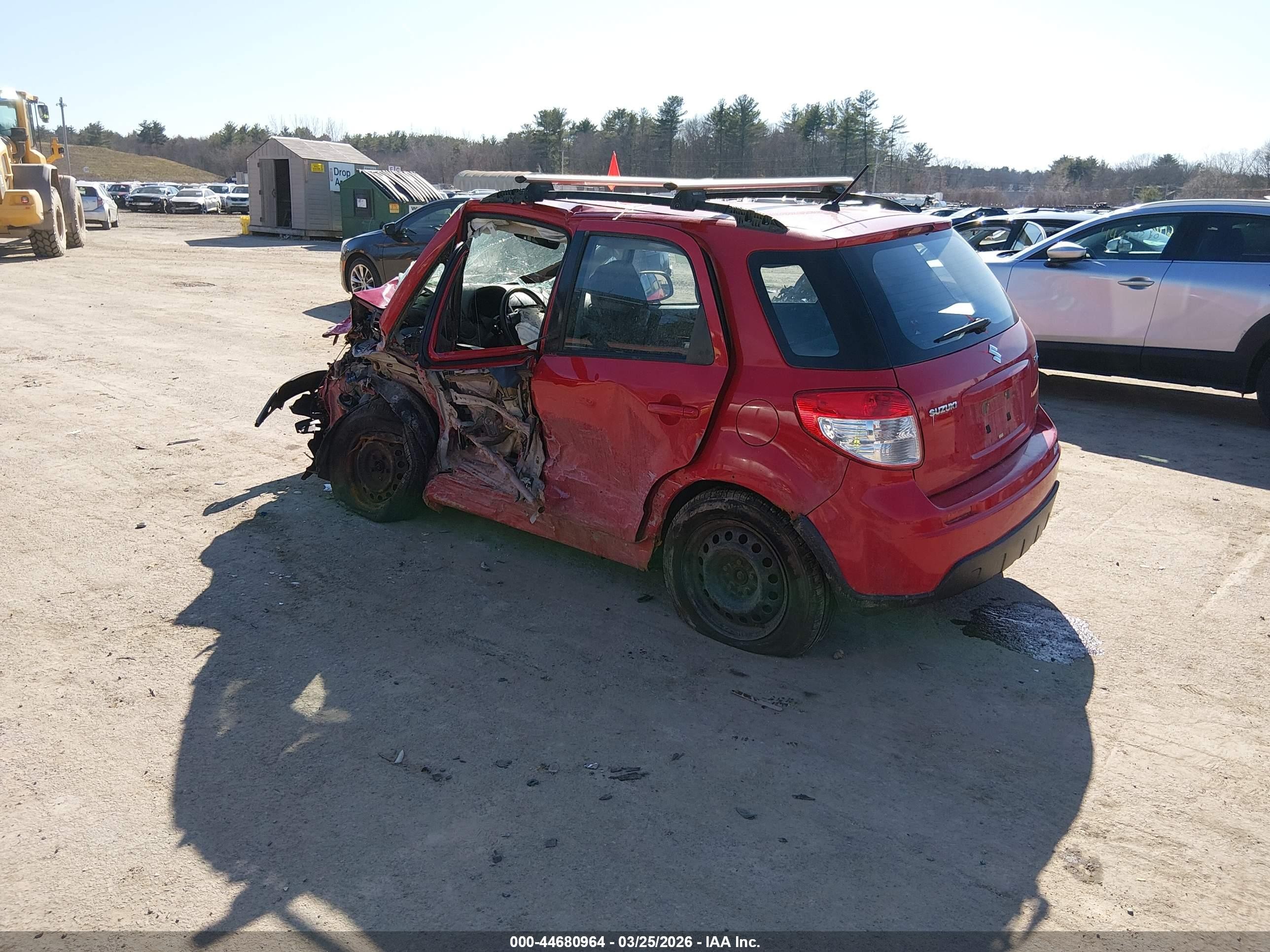 2010 Suzuki Sx4 Technology Red vin: JS2YB5A39A6300322