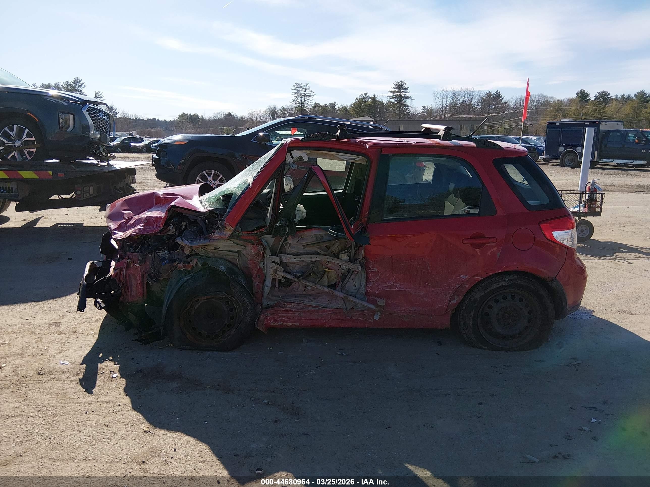 2010 Suzuki Sx4 Technology Red vin: JS2YB5A39A6300322