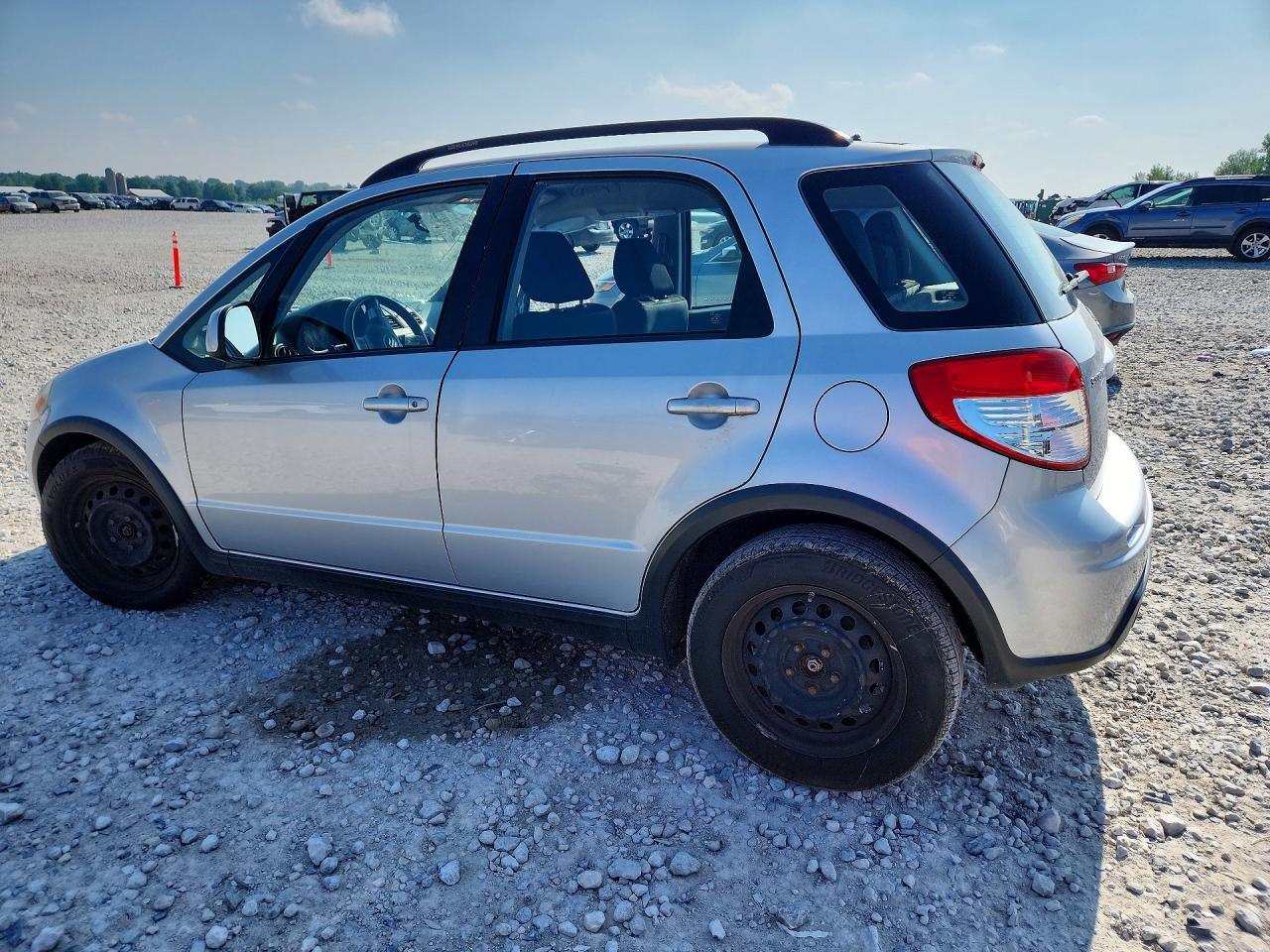2011 Suzuki Sx4 Silver vin: JS2YB5A39B6301651