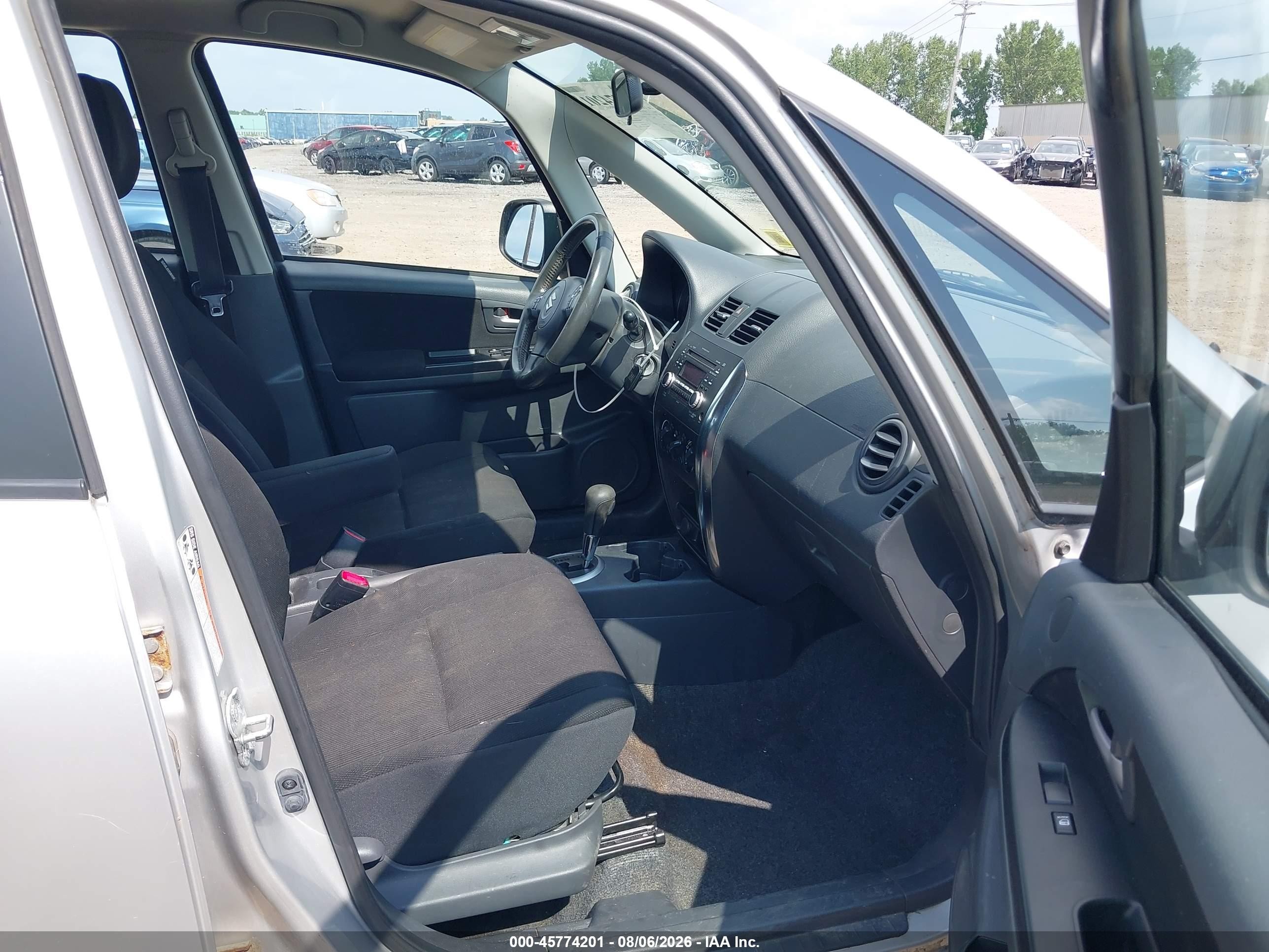 2011 Suzuki Sx4 Premium/tech Valu Pkg (nav) Silver vin: JS2YB5A39B6303643