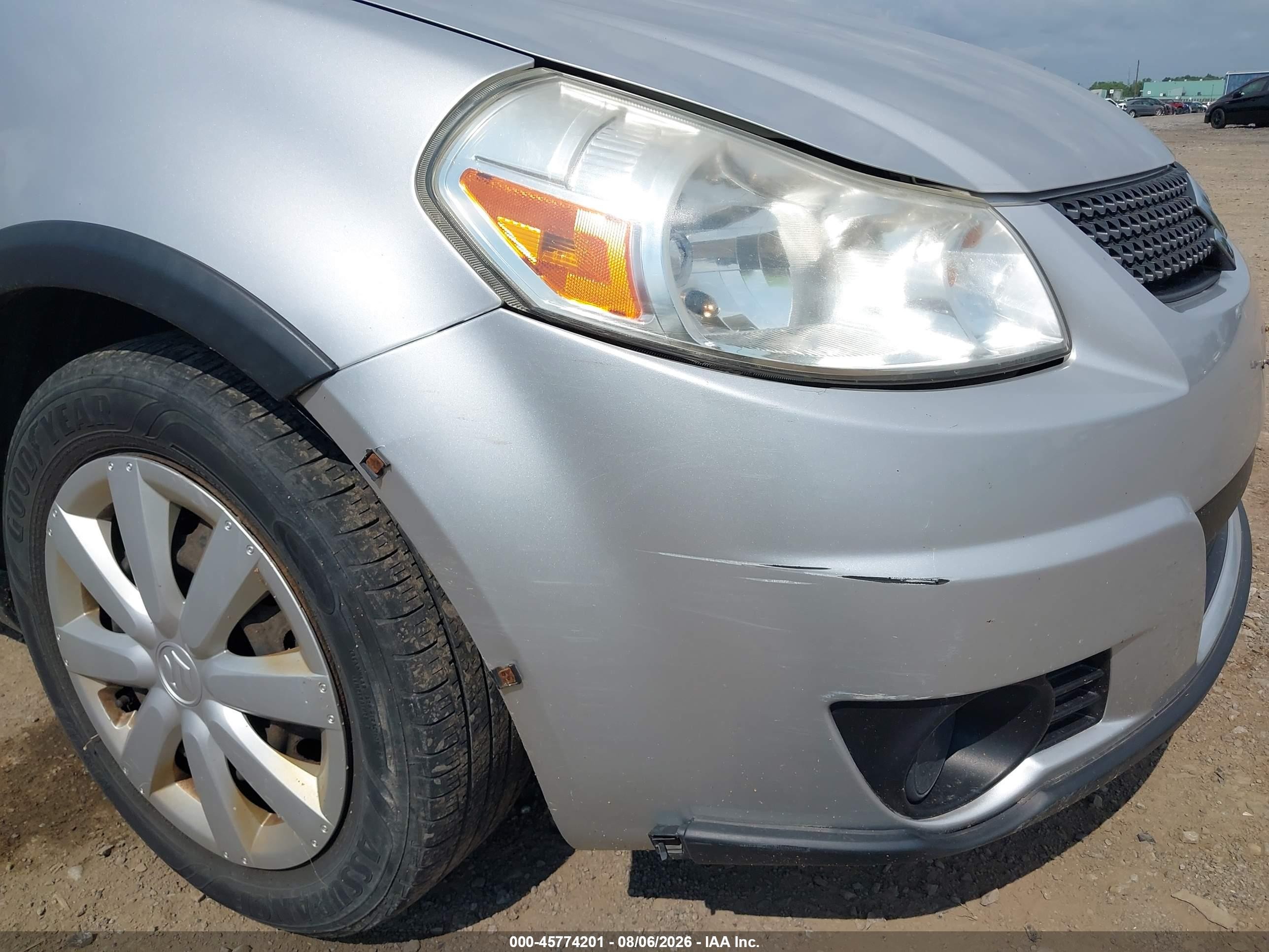 2011 Suzuki Sx4 Premium/tech Valu Pkg (nav) Silver vin: JS2YB5A39B6303643