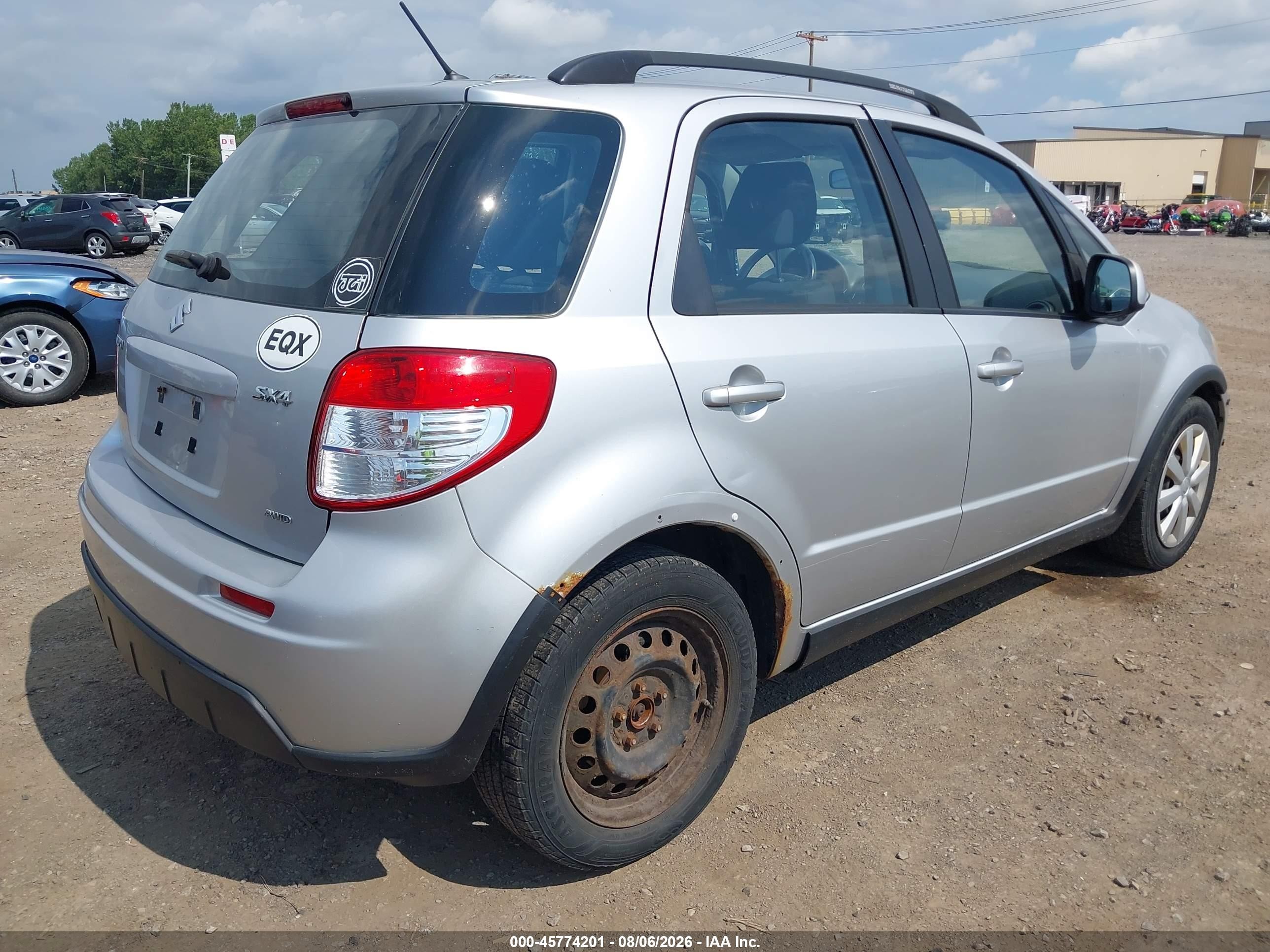 2011 Suzuki Sx4 Premium/tech Valu Pkg (nav) Silver vin: JS2YB5A39B6303643