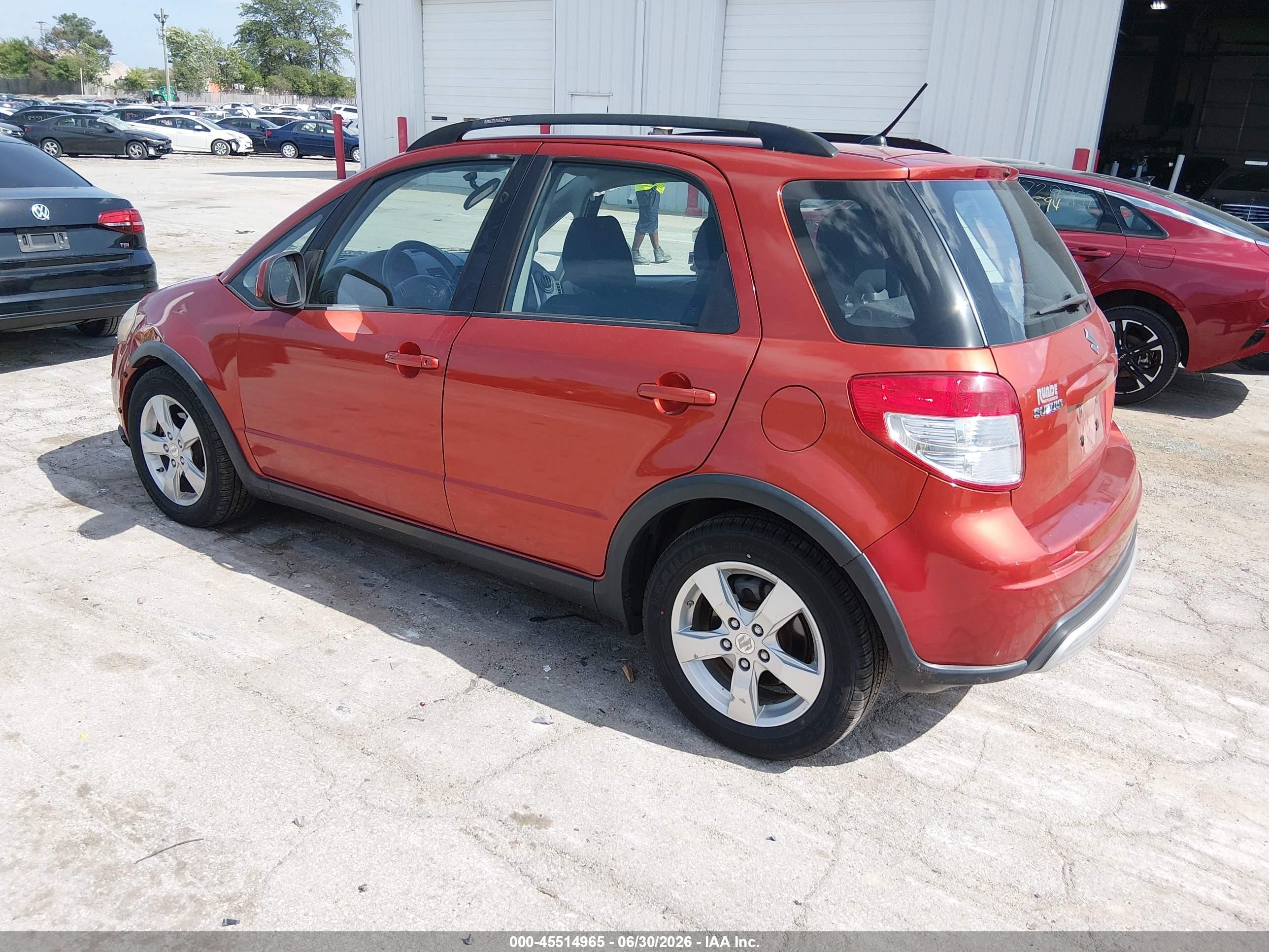 2011 Suzuki Sx4 Premium/tech Valu Pkg (nav) Orange vin: JS2YB5A3XB6301853