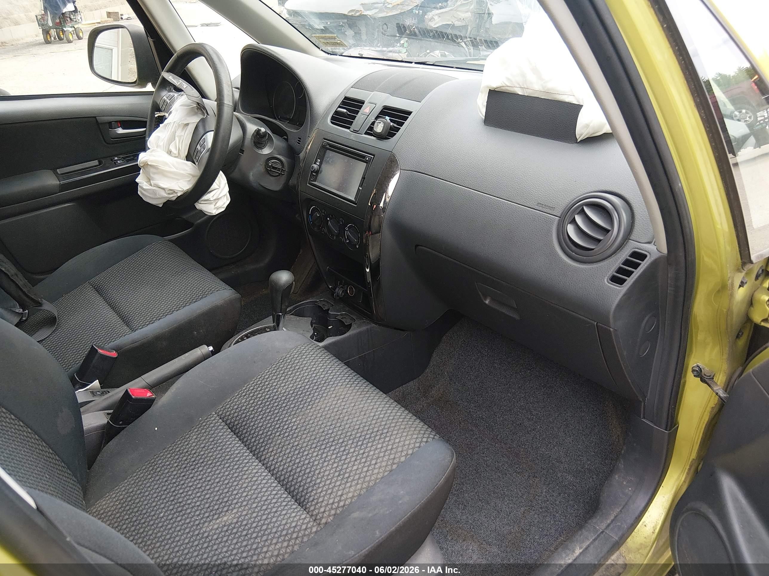 2013 Suzuki Sx4 Tech Valu Pkg (nav) Green vin: JS2YB5A42D6100637