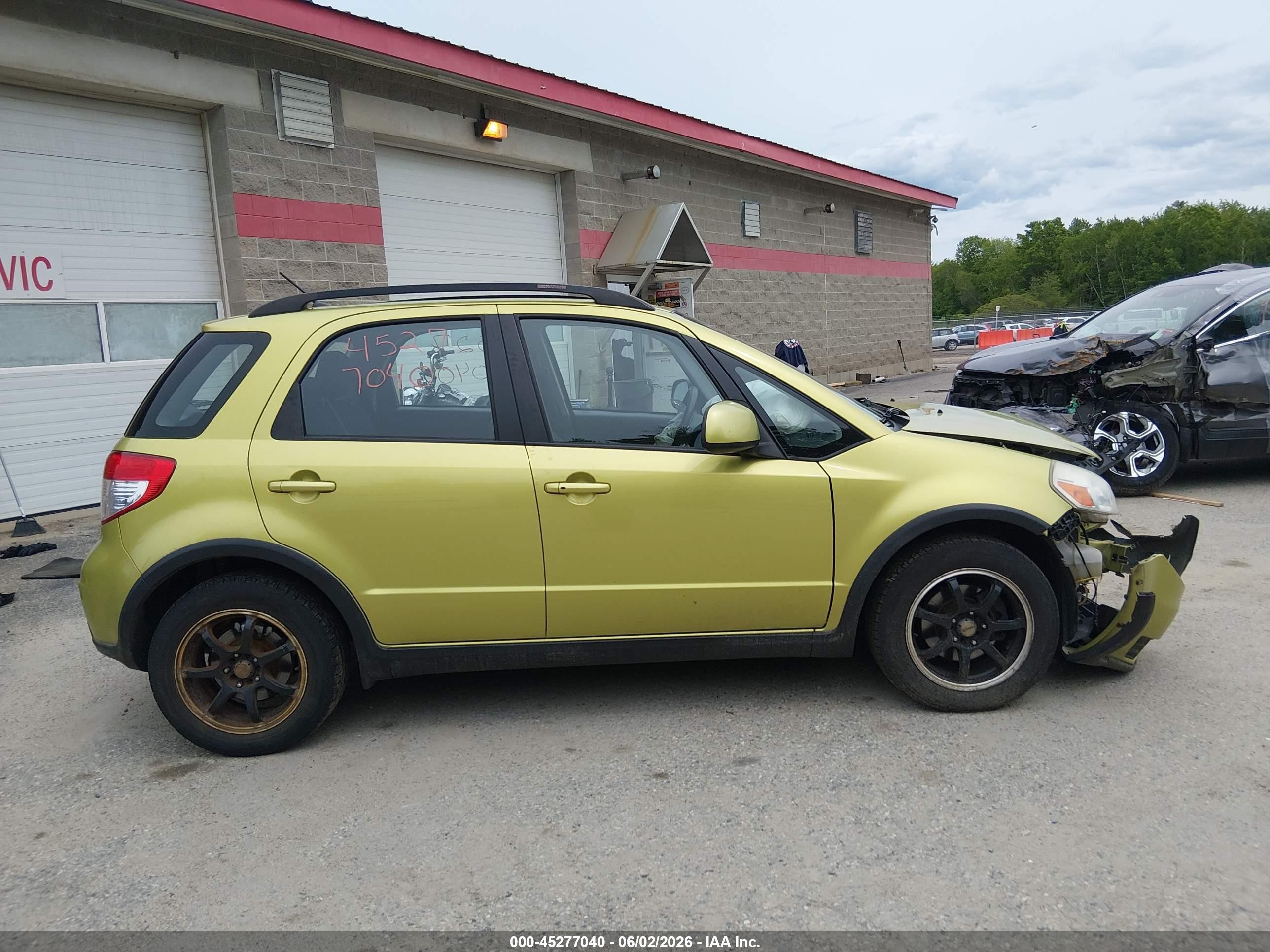 2013 Suzuki Sx4 Tech Valu Pkg (nav) Green vin: JS2YB5A42D6100637