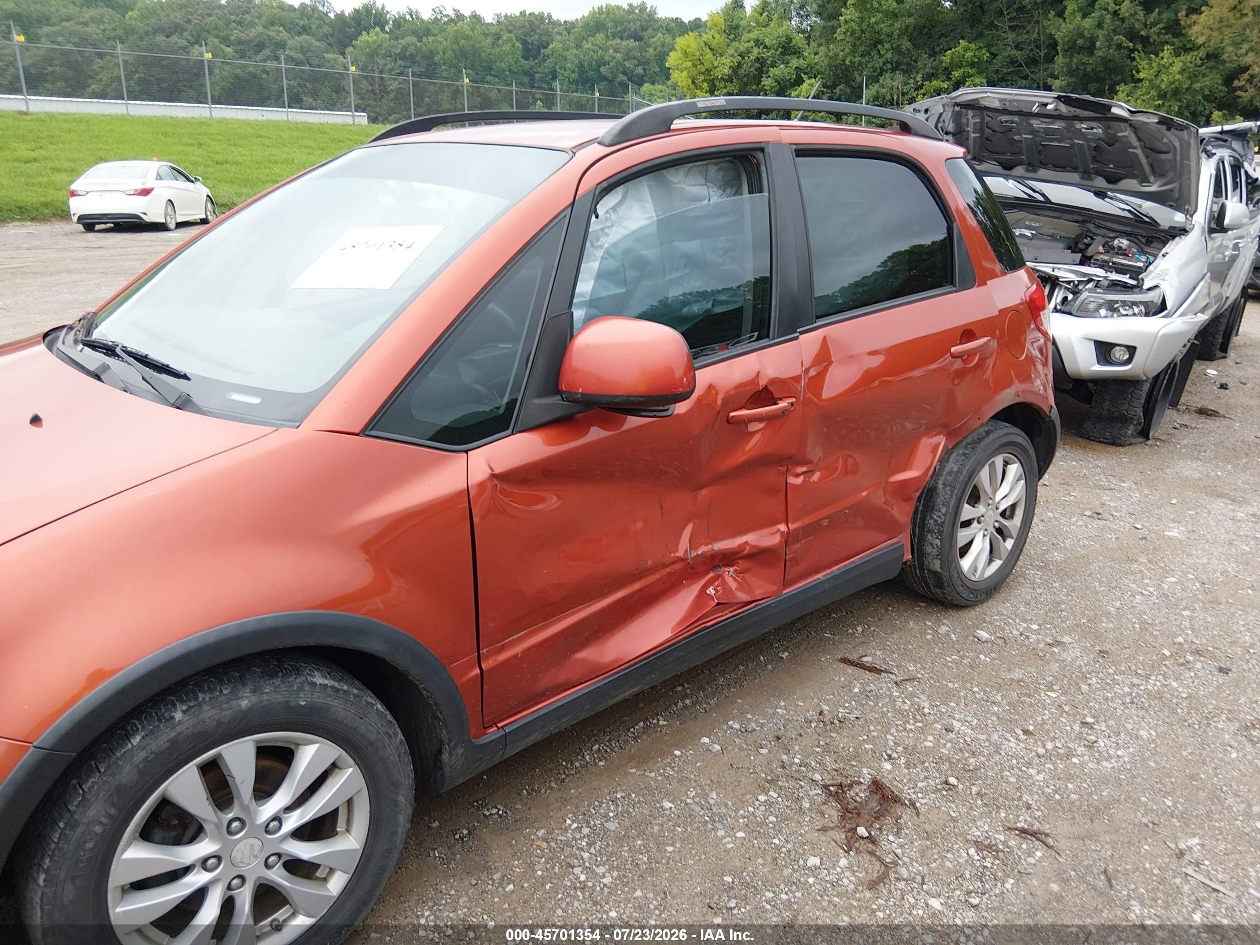 2013 Suzuki Sx4 Tech Valu Pkg (nav) Orange vin: JS2YB5A49D6100716