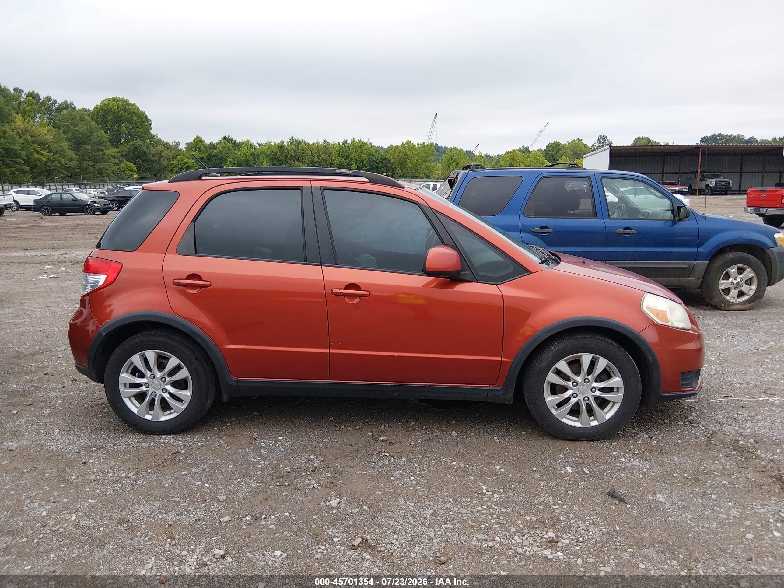 2013 Suzuki Sx4 Tech Valu Pkg (nav) Orange vin: JS2YB5A49D6100716
