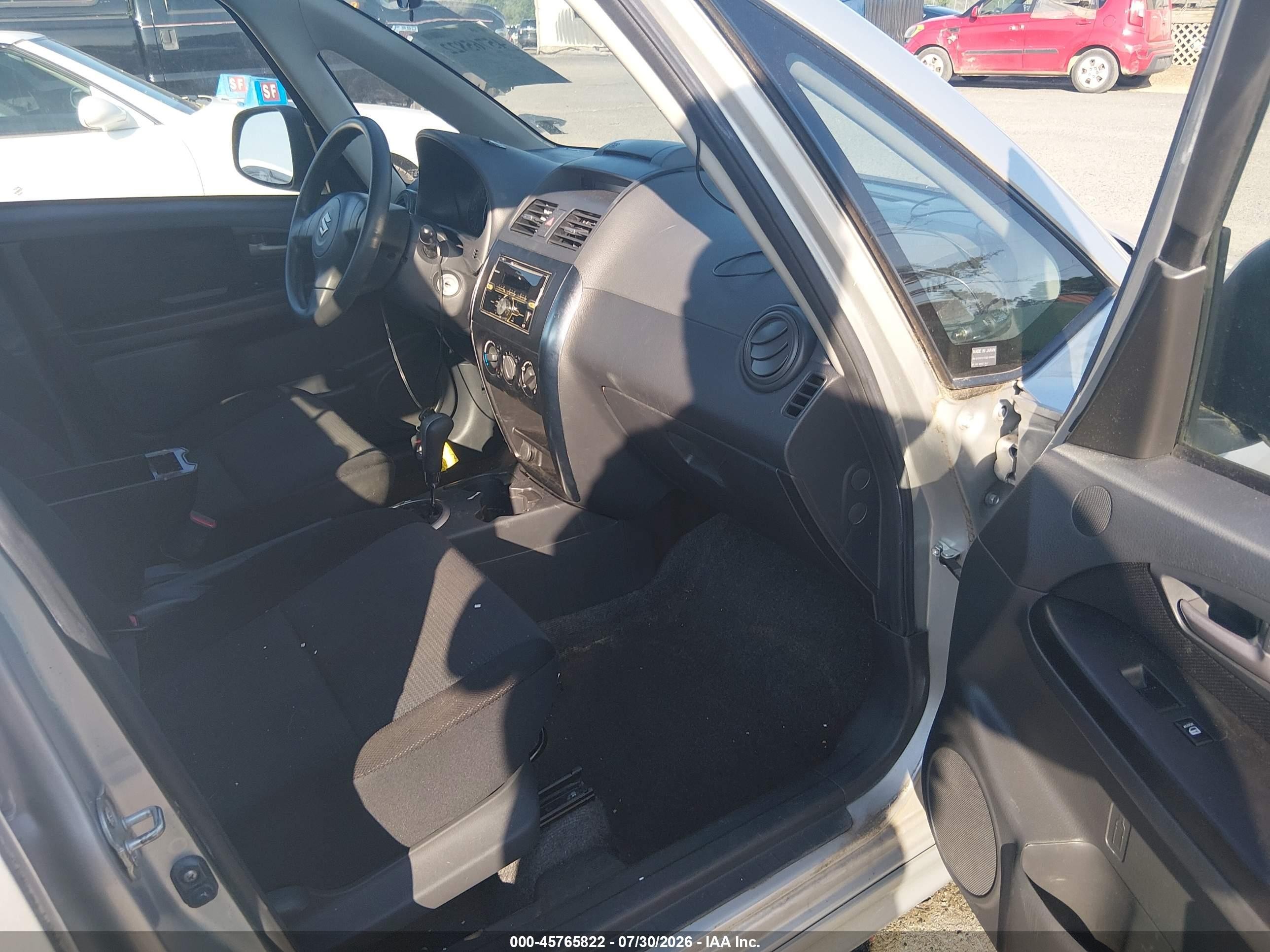 2008 Suzuki Sx4 Sport Silver vin: JS2YC414485100786
