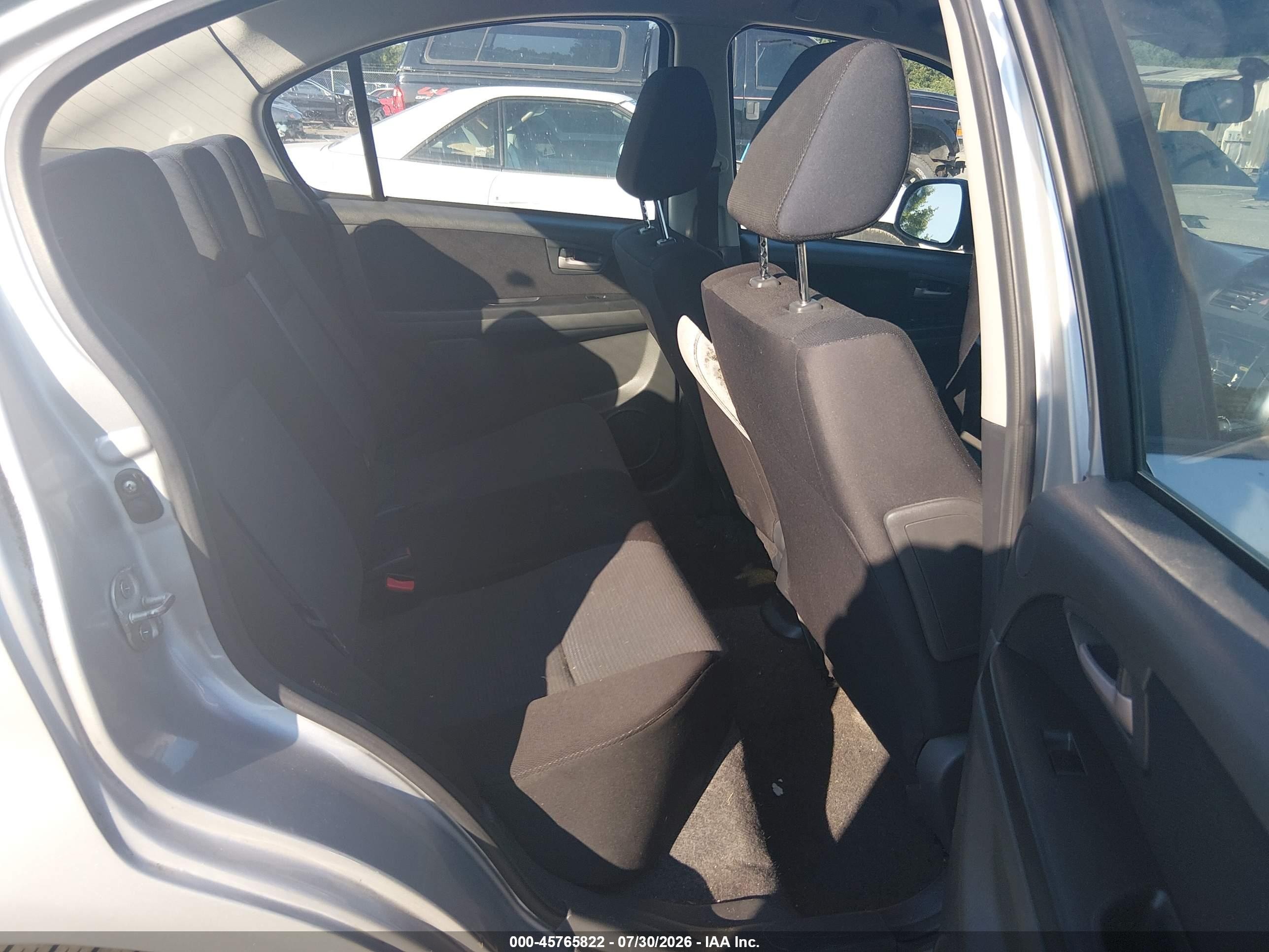 2008 Suzuki Sx4 Sport Silver vin: JS2YC414485100786