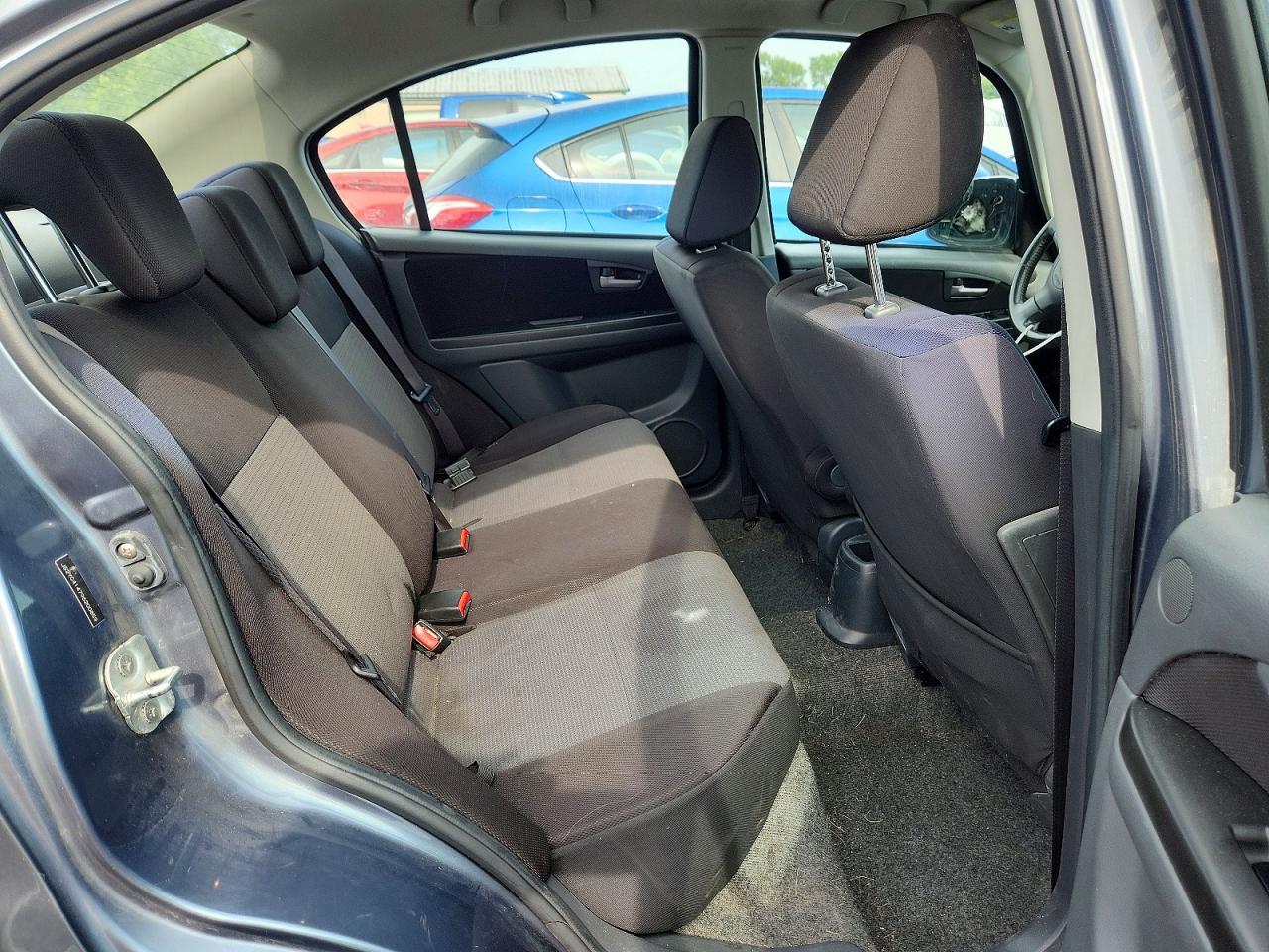 2009 Suzuki Sx4 Sport Teal vin: JS2YC414796200859