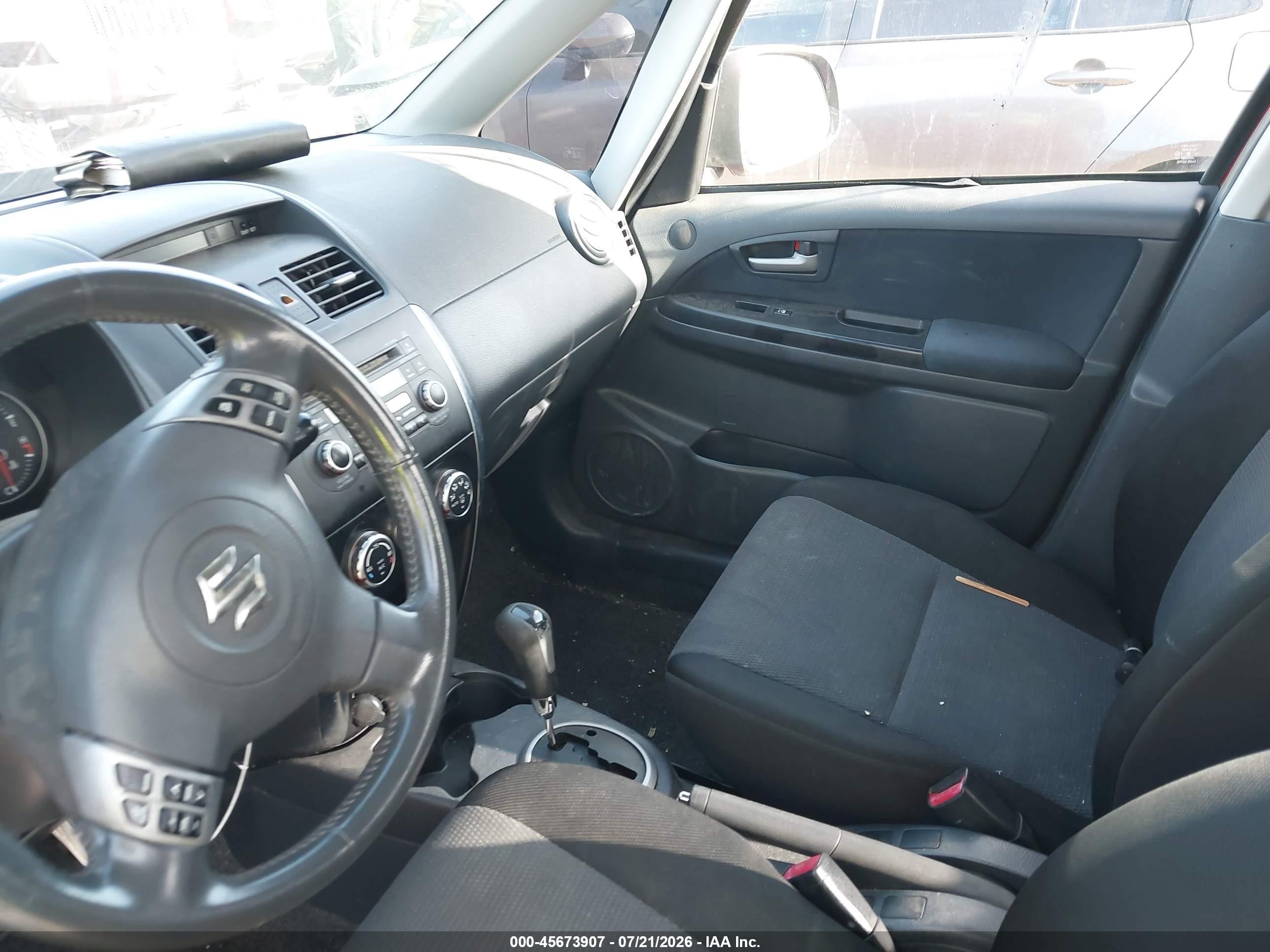 2008 Suzuki Sx4 Sport Convenience/sport Road Trip Edition Touring 2 Burgundy vin: JS2YC415185106683