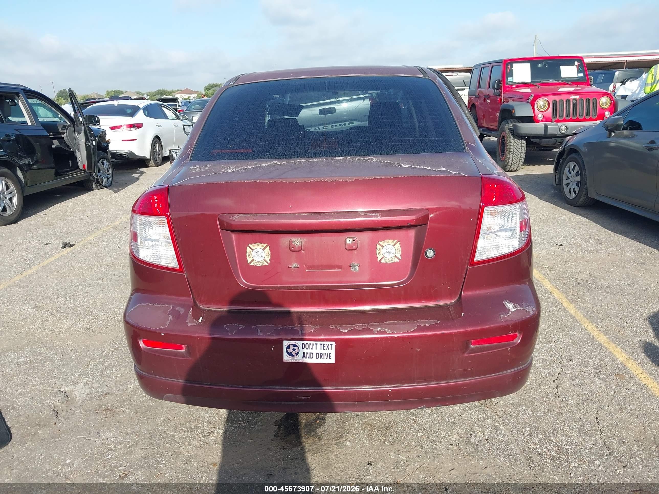 2008 Suzuki Sx4 Sport Convenience/sport Road Trip Edition Touring 2 Burgundy vin: JS2YC415185106683