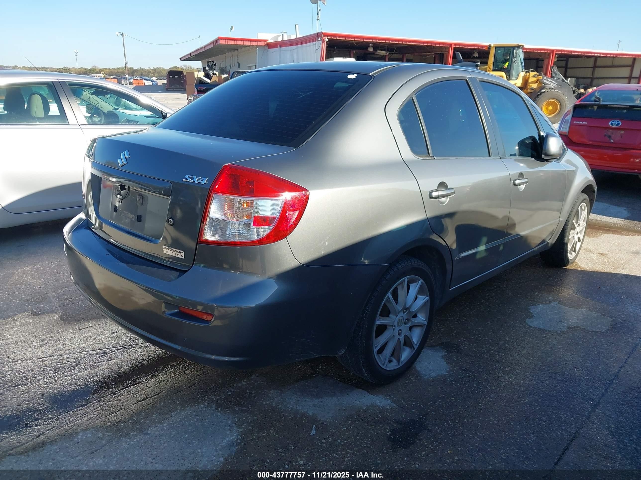 2011 Suzuki Sx4 Le/le Anniversary Edition Gray vin: JS2YC5A21B6303589