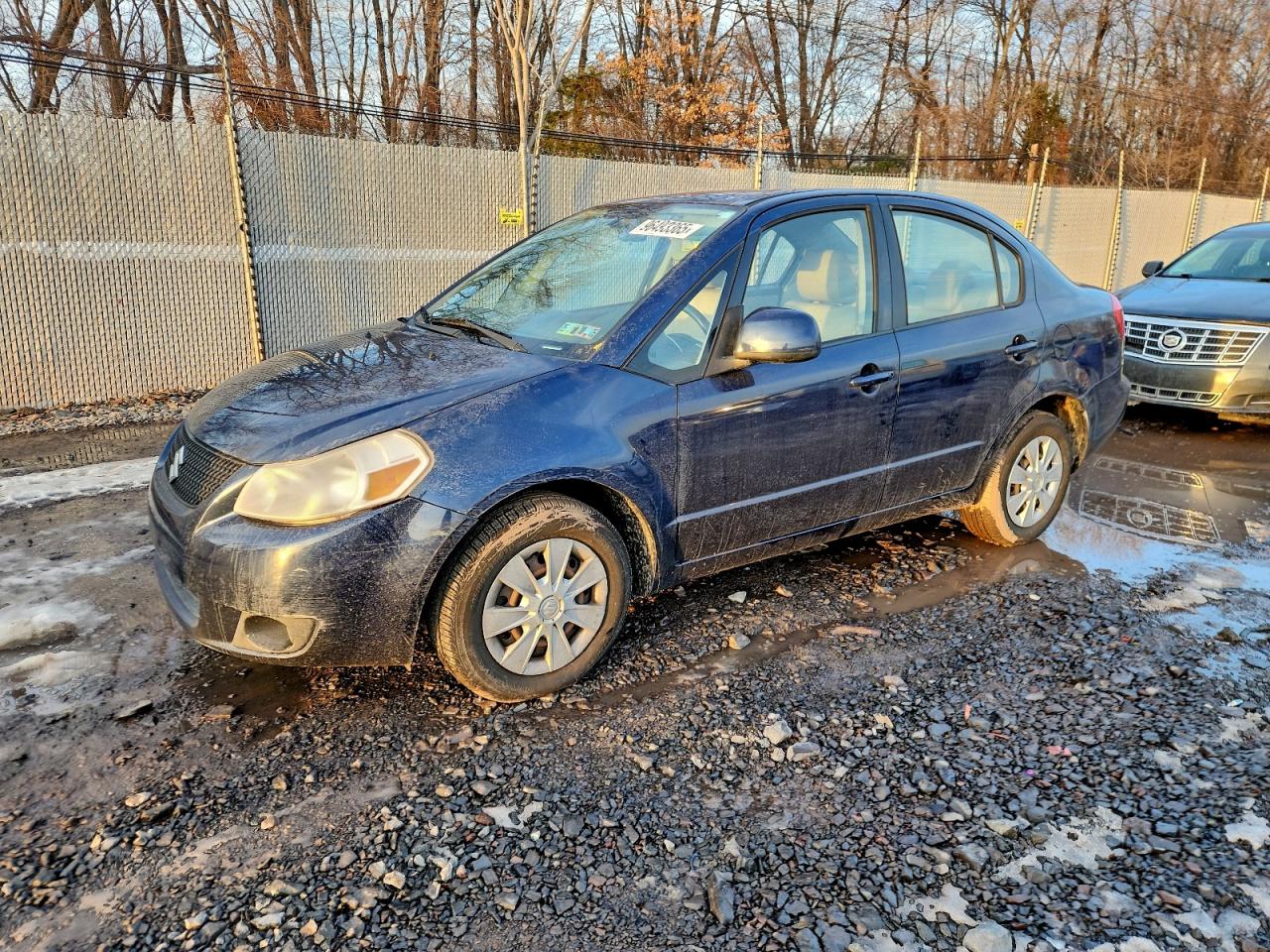 2010 Suzuki Sx4 Le Синий vin: JS2YC5A26A6300847