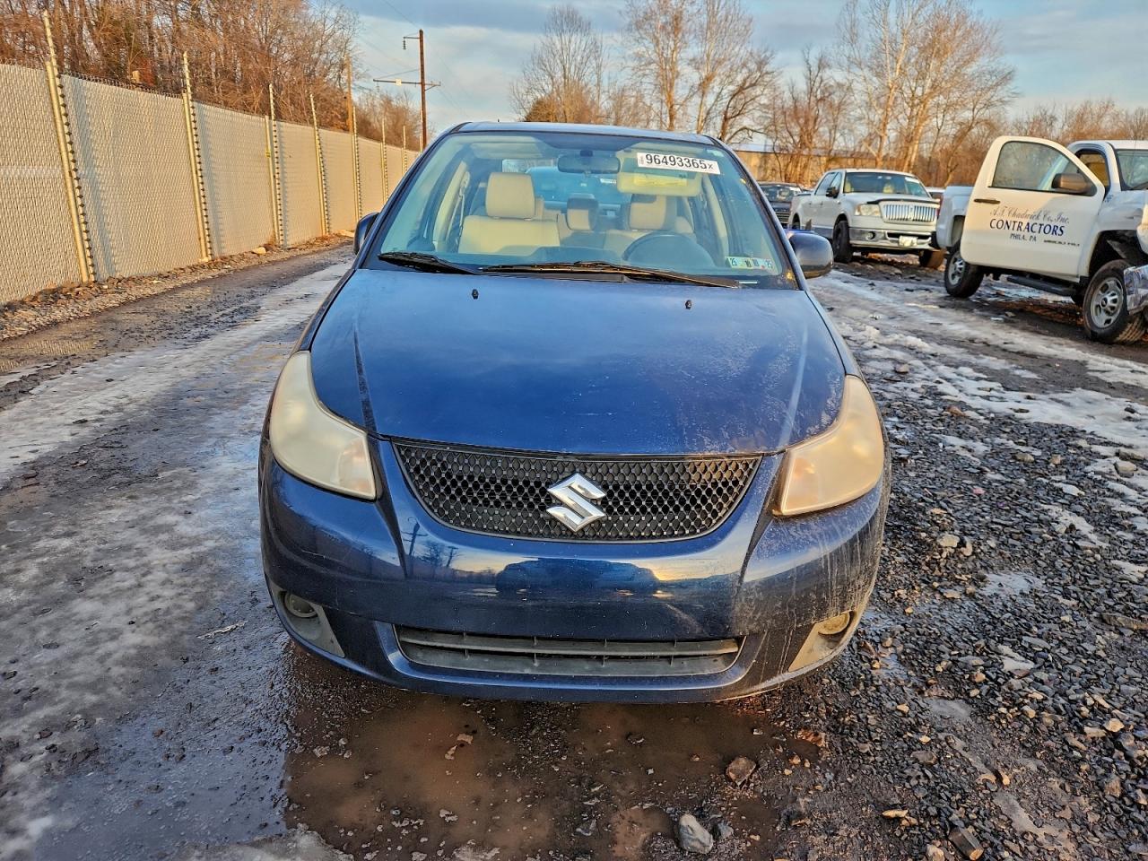 2010 Suzuki Sx4 Le Синий vin: JS2YC5A26A6300847