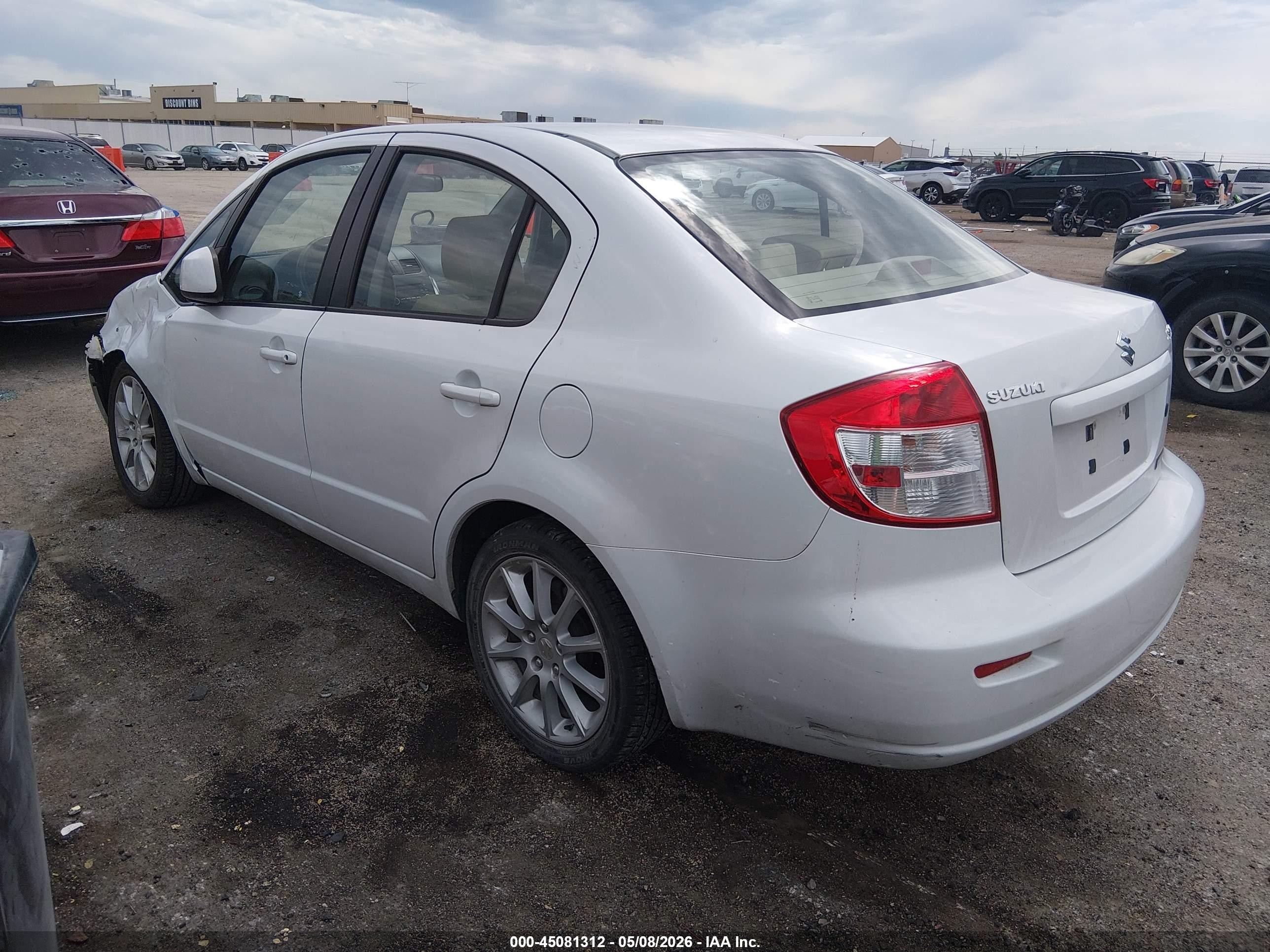 2011 Suzuki Sx4 Le/le Anniversary Edition White vin: JS2YC5A28B6302925