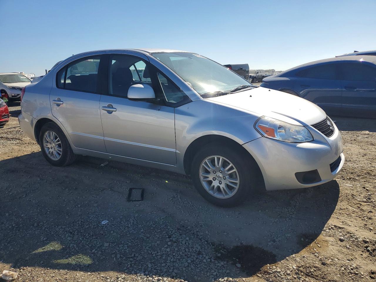 2013 Suzuki Sx4 Le Silver vin: JS2YC5A30D6101905