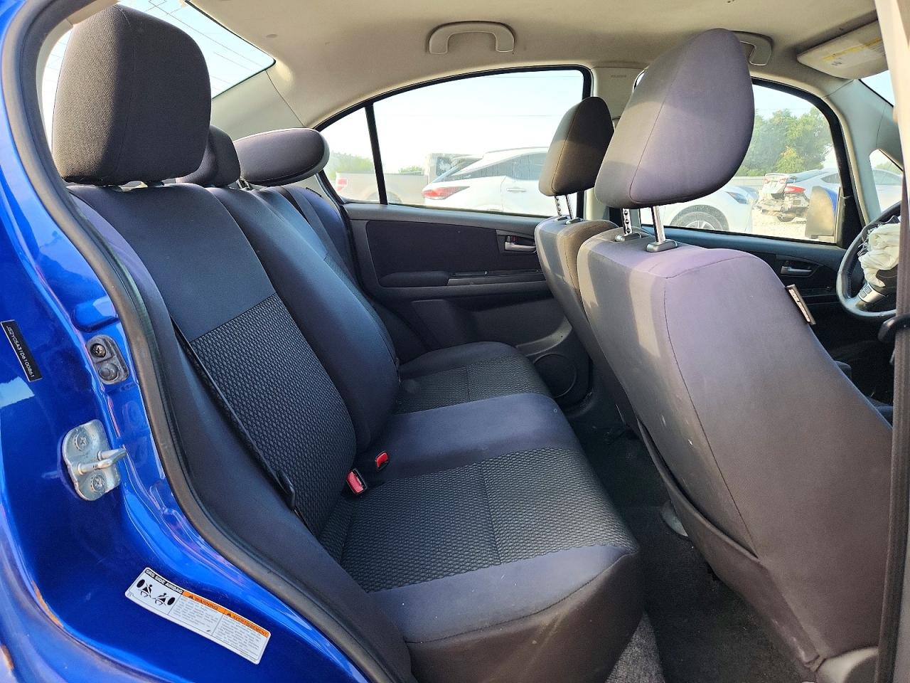 2013 Suzuki Sx4 Le Blue vin: JS2YC5A31D6100861