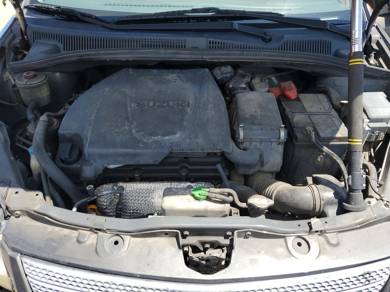 2012 Suzuki Sx4 Le Gray vin: JS2YC5A33C6304060