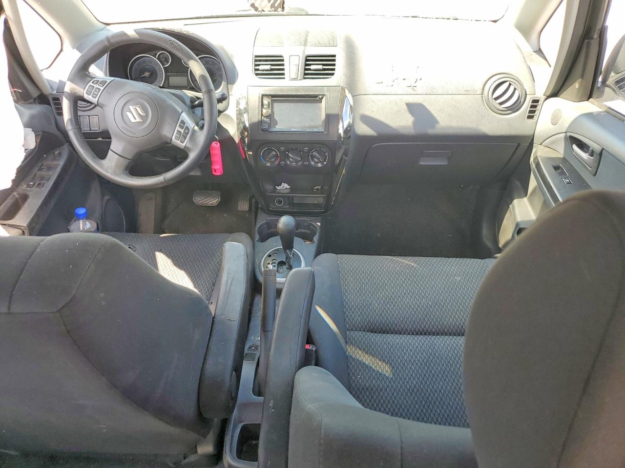 2013 Suzuki Sx4 Le Silver vin: JS2YC5A33D6100537