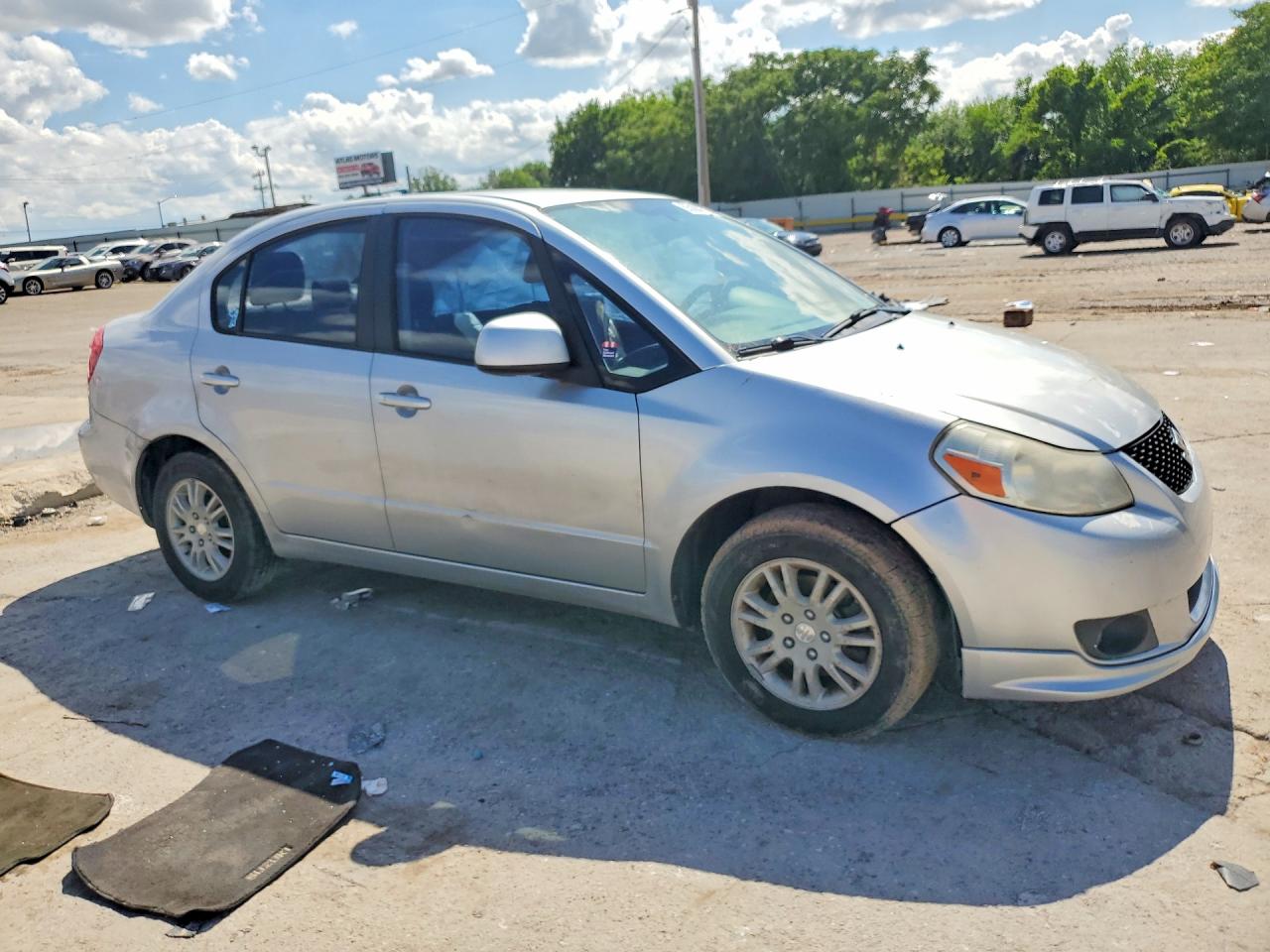 2013 Suzuki Sx4 Le Silver vin: JS2YC5A33D6100537